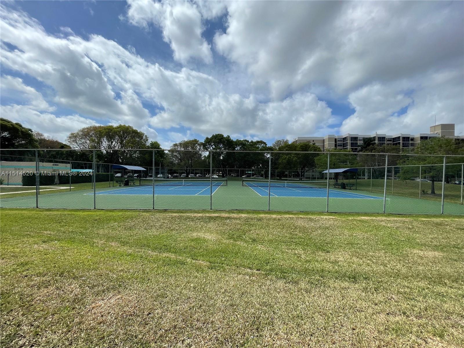 16251 Golf Club Rd # 213