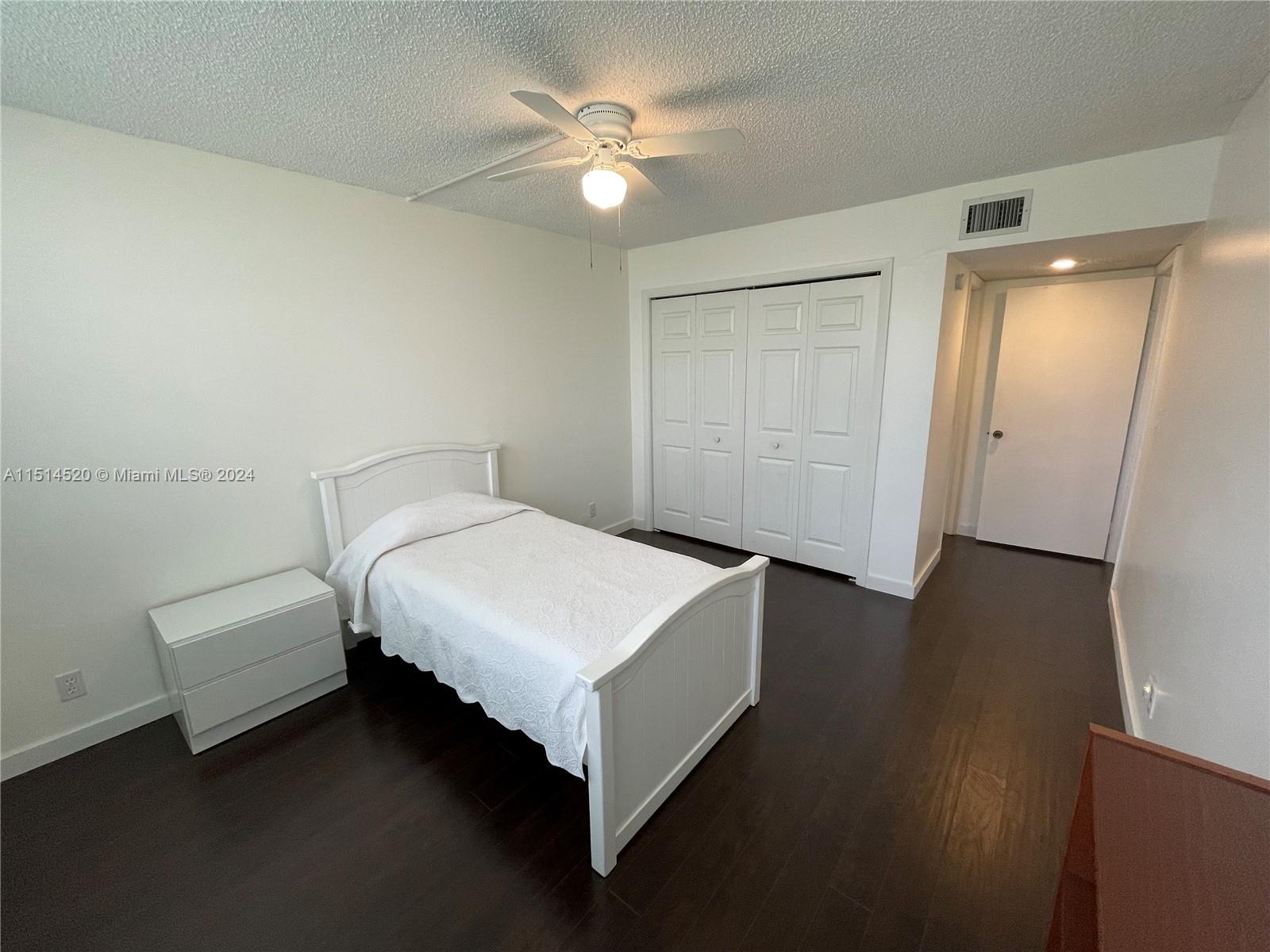 16251 Golf Club Rd # 213