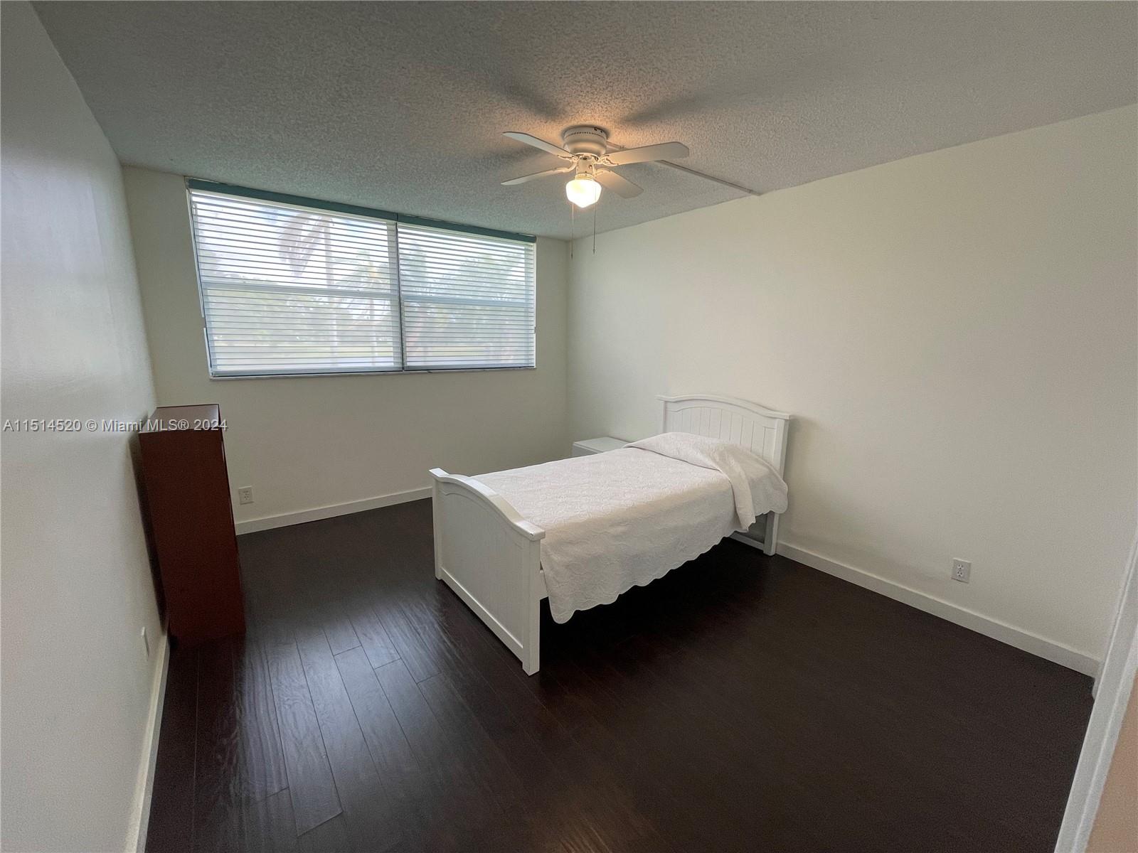 16251 Golf Club Rd # 213