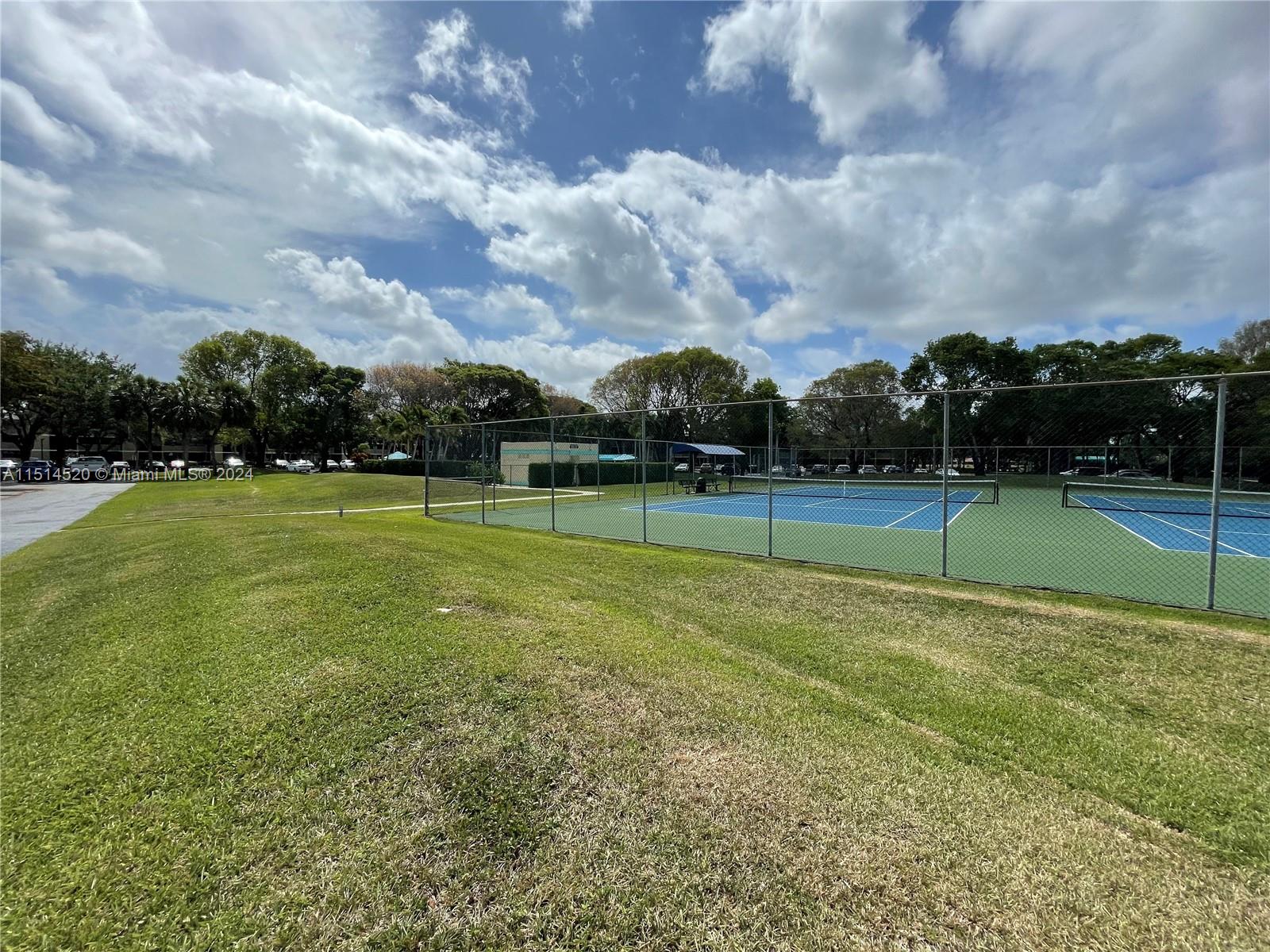 16251 Golf Club Rd # 213