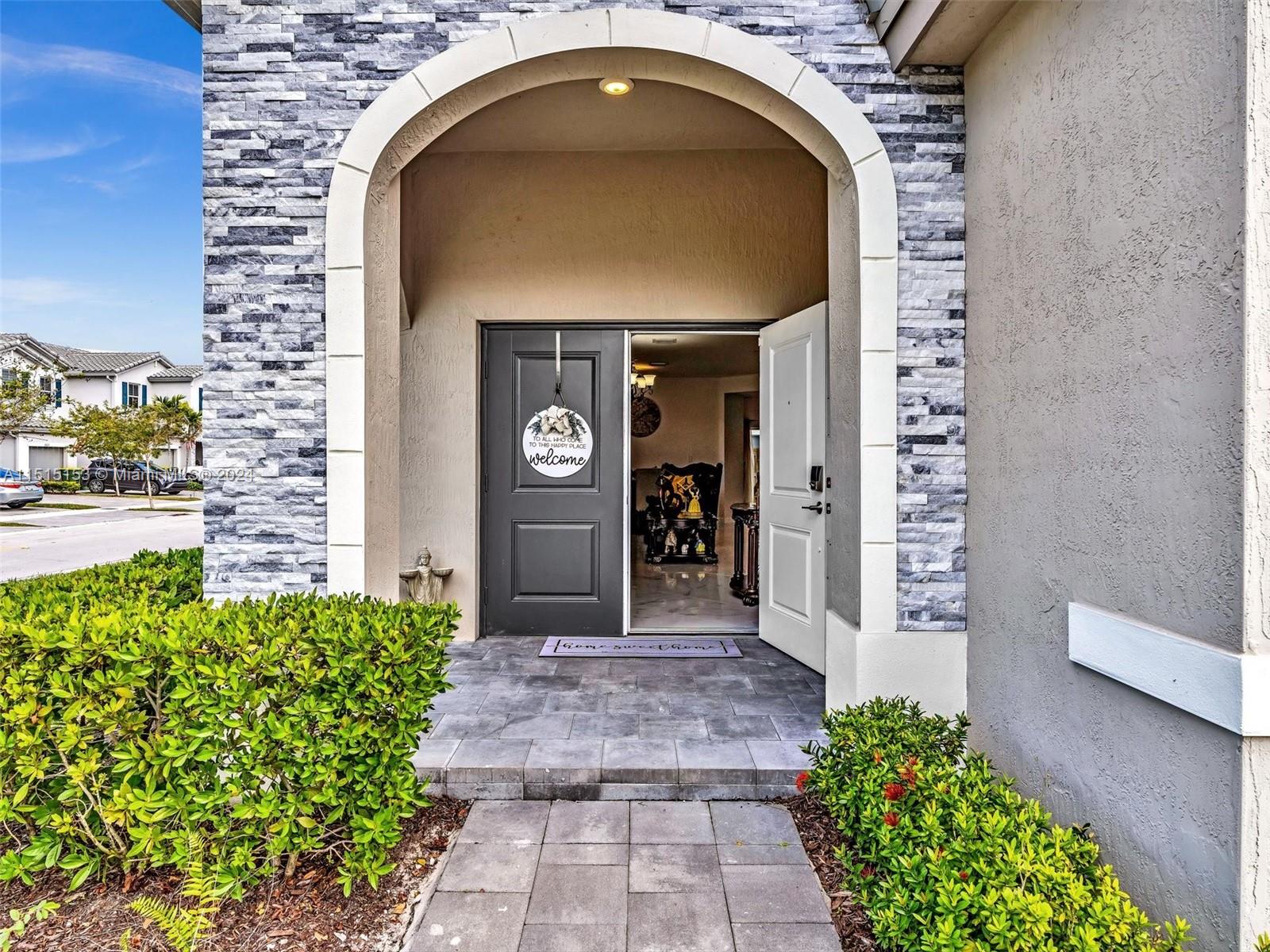 1363 SE 26th Ter