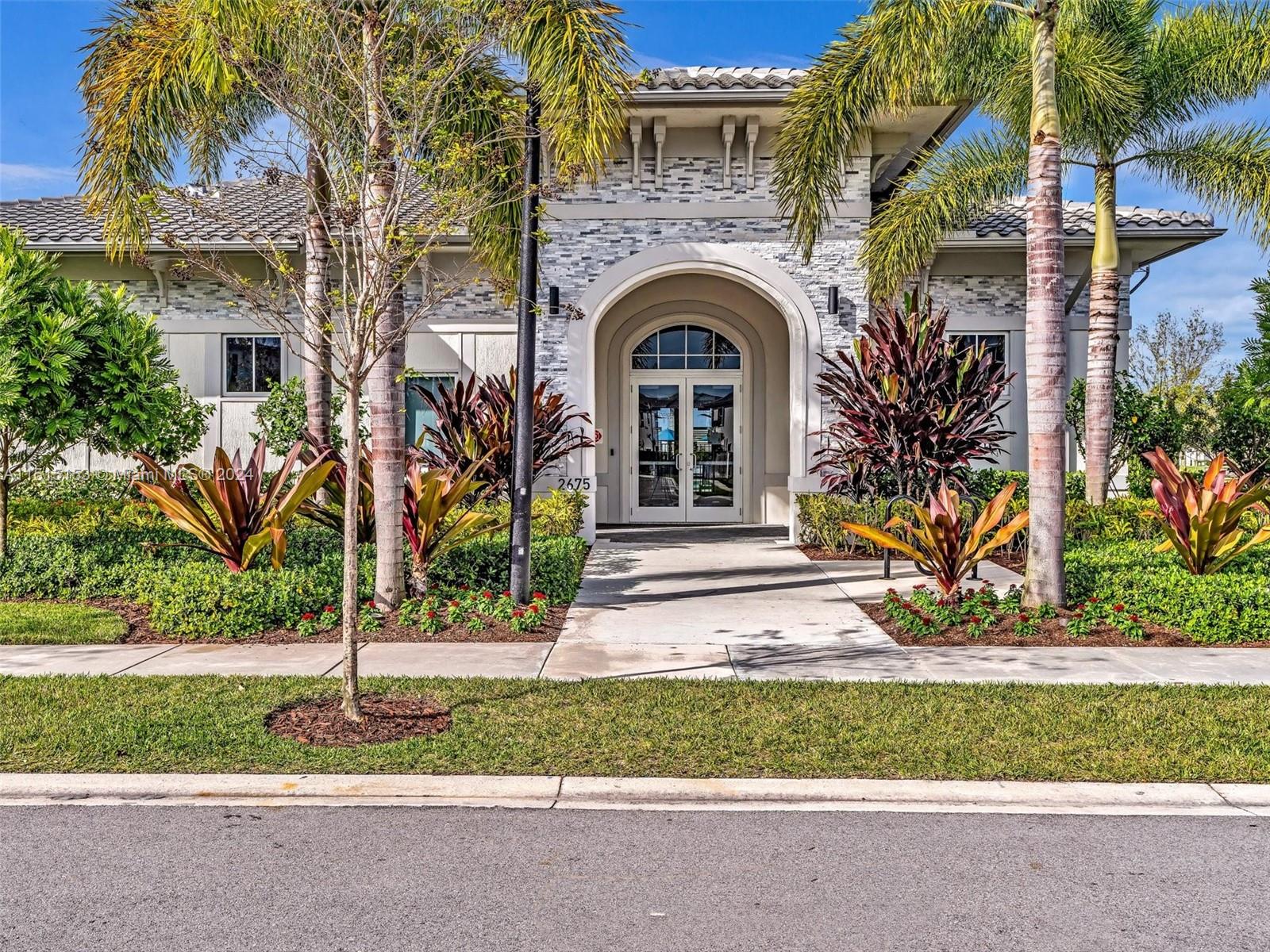 1363 SE 26th Ter