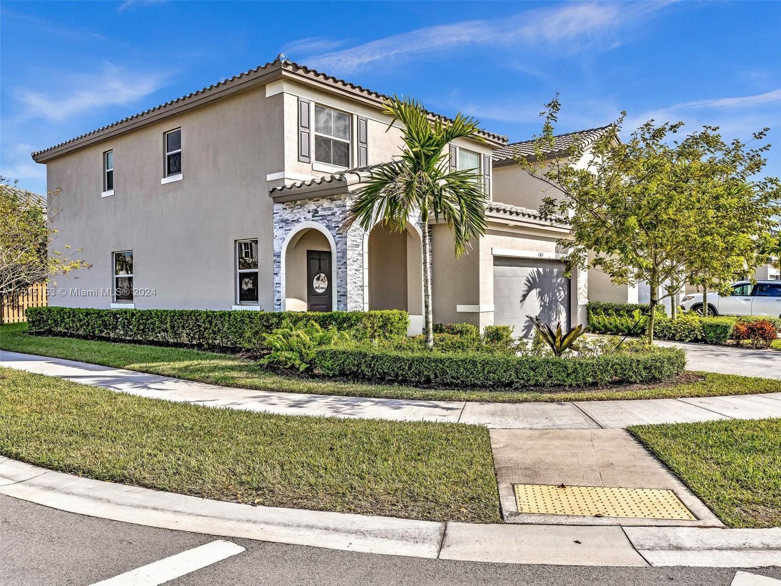 1363 SE 26th Ter
