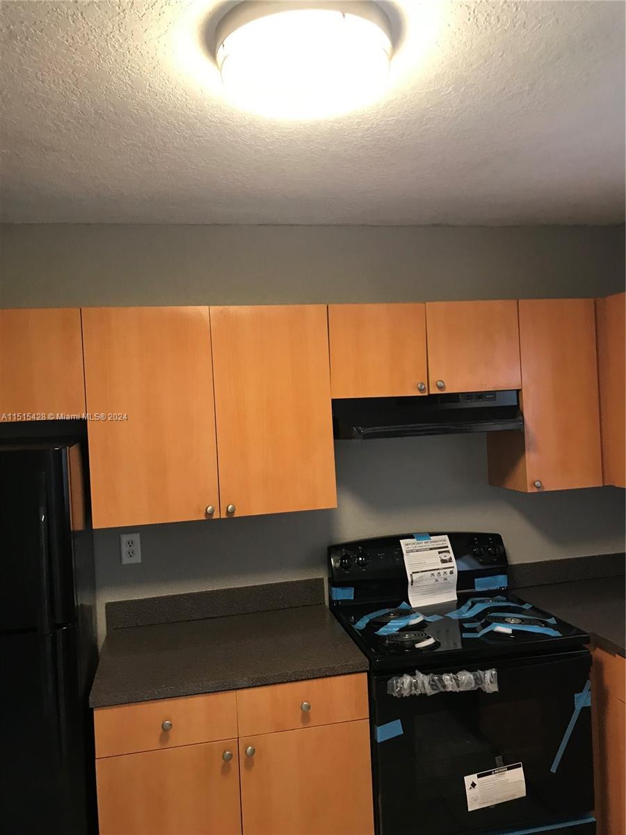 4731 NW 9th Dr # 4731