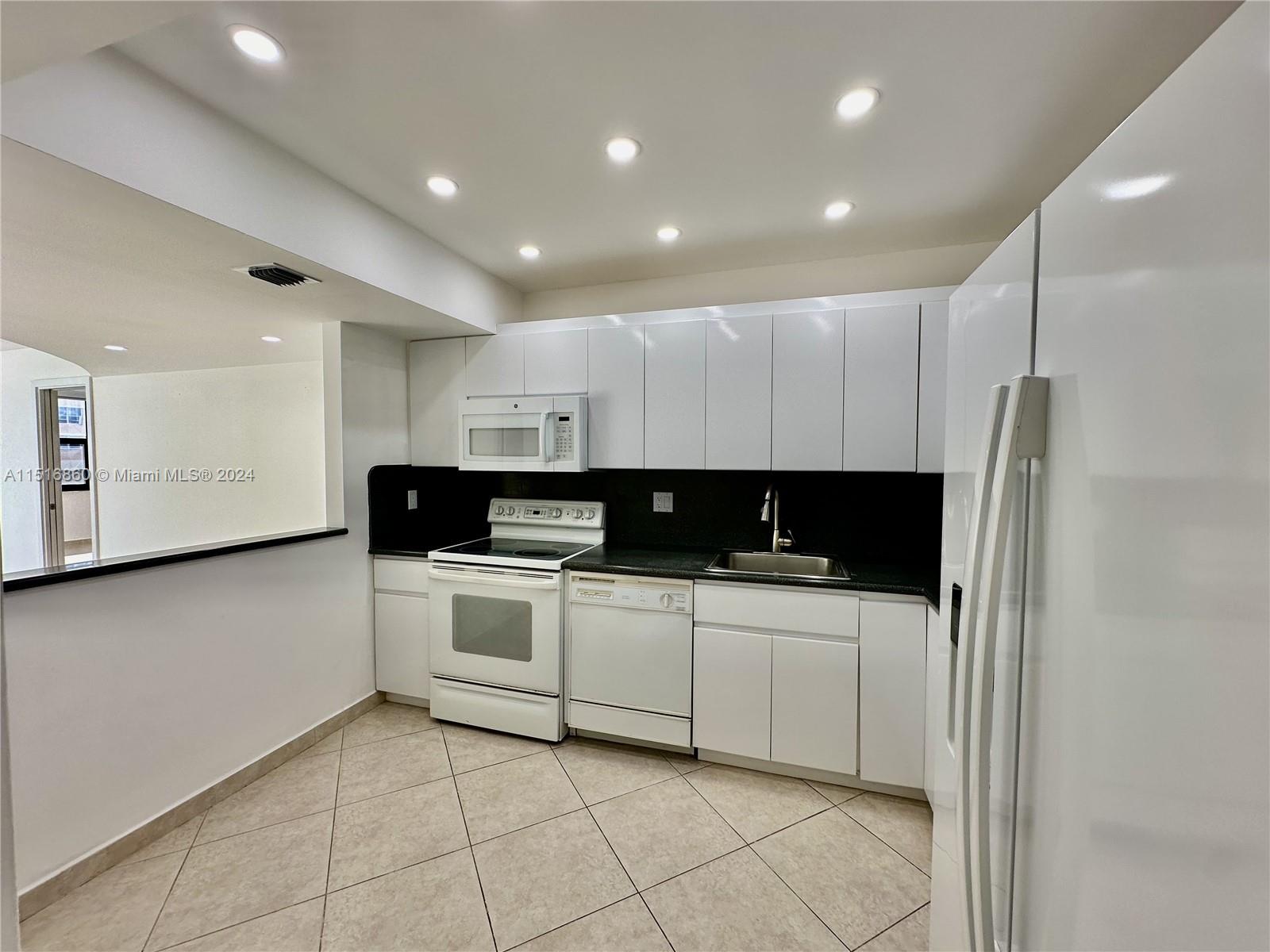2301 S Ocean Dr # 308