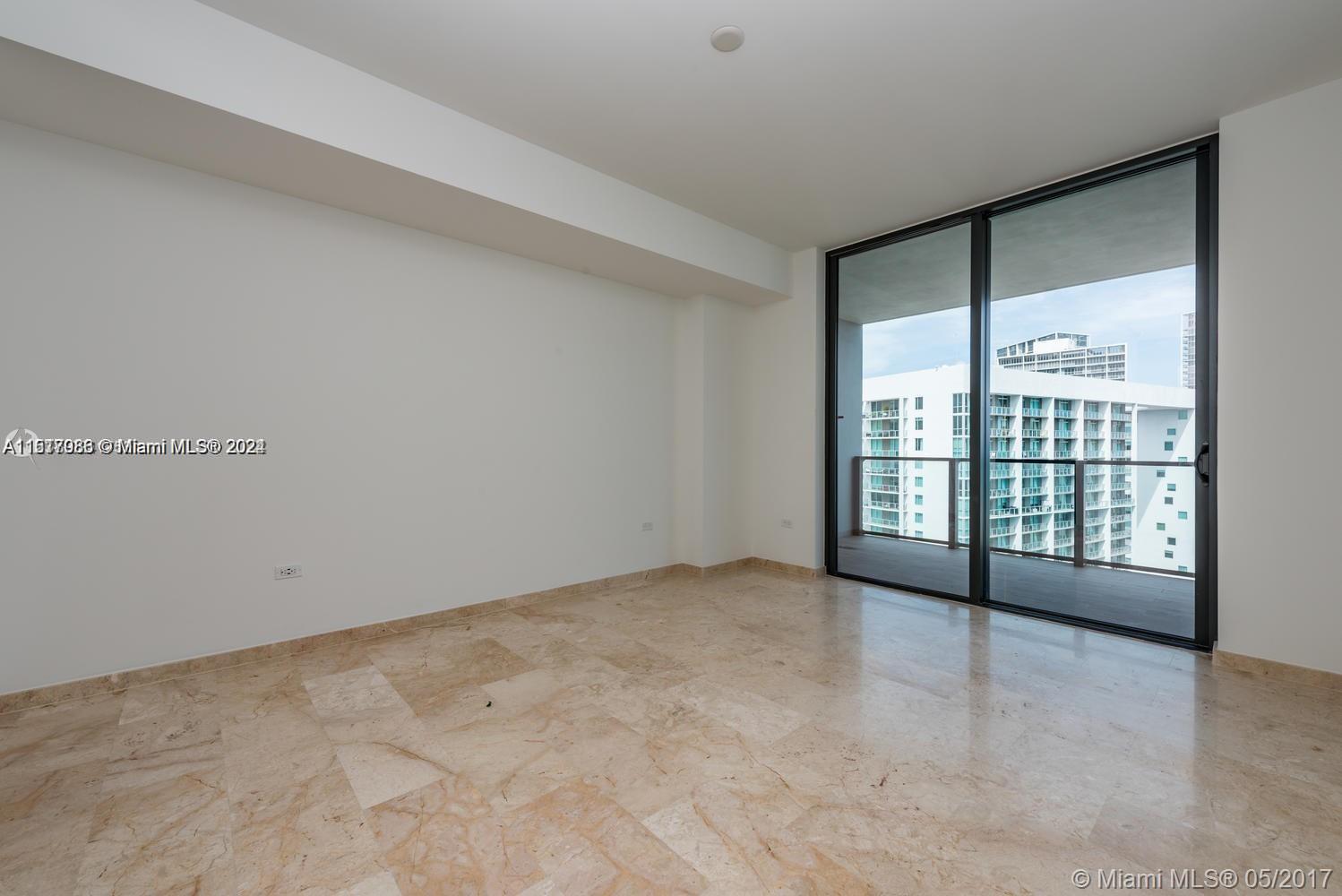 68 SE 6th St # 3409