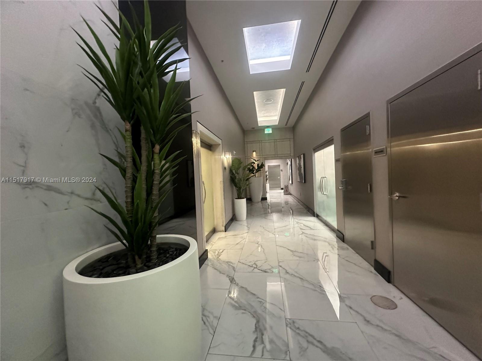 185 SE 14th Ter # 2106