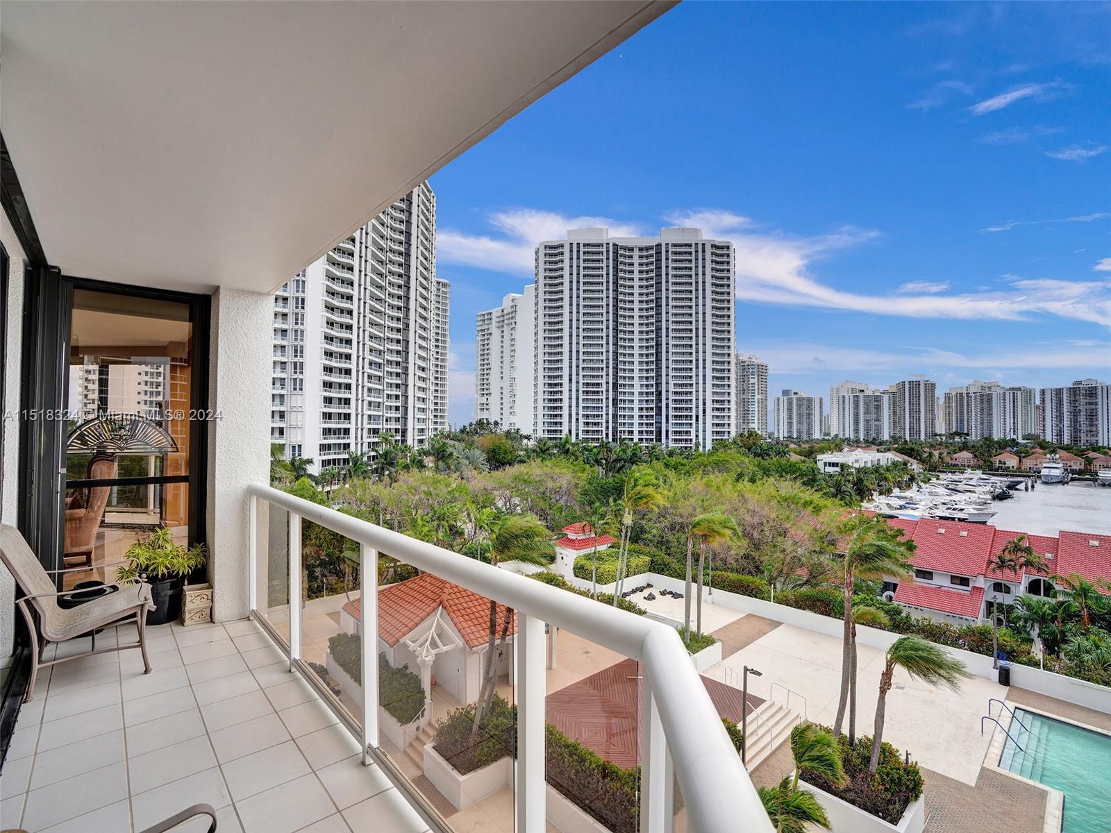 3640 Yacht Club Dr # 706