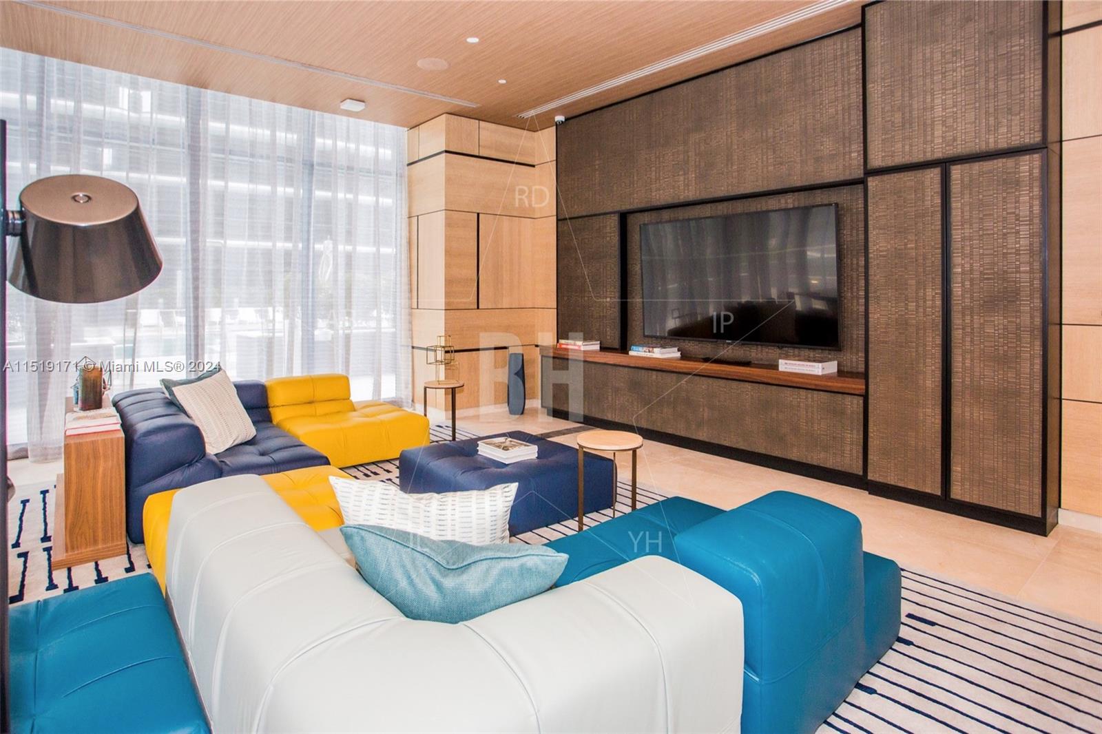 45 SW 9th STREET # 2303