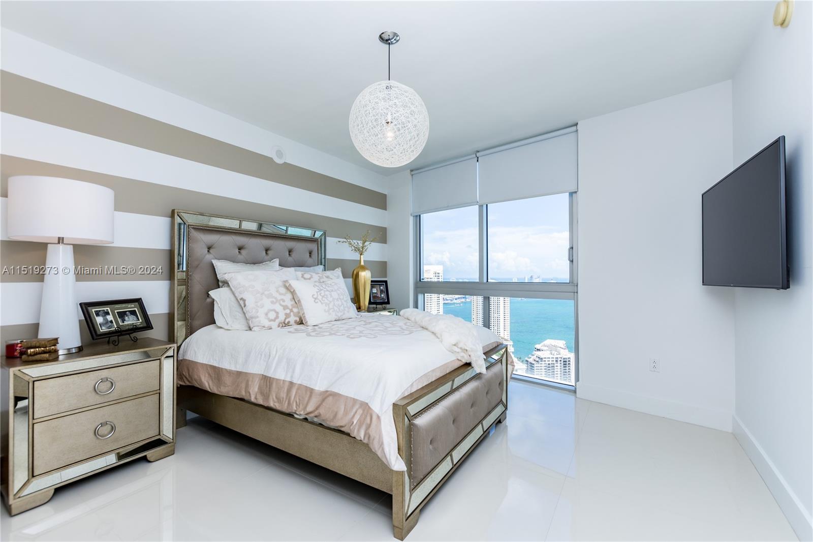 495 Brickell Ave # 4901