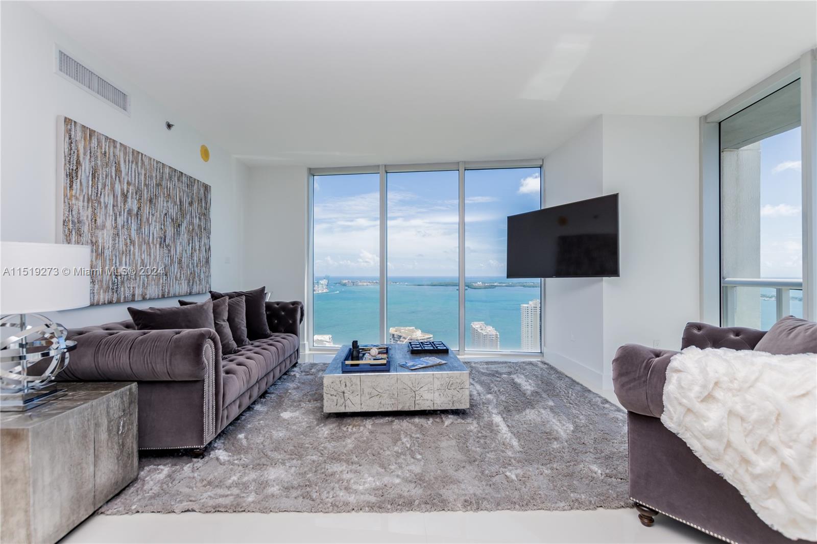 495 Brickell Ave # 4901