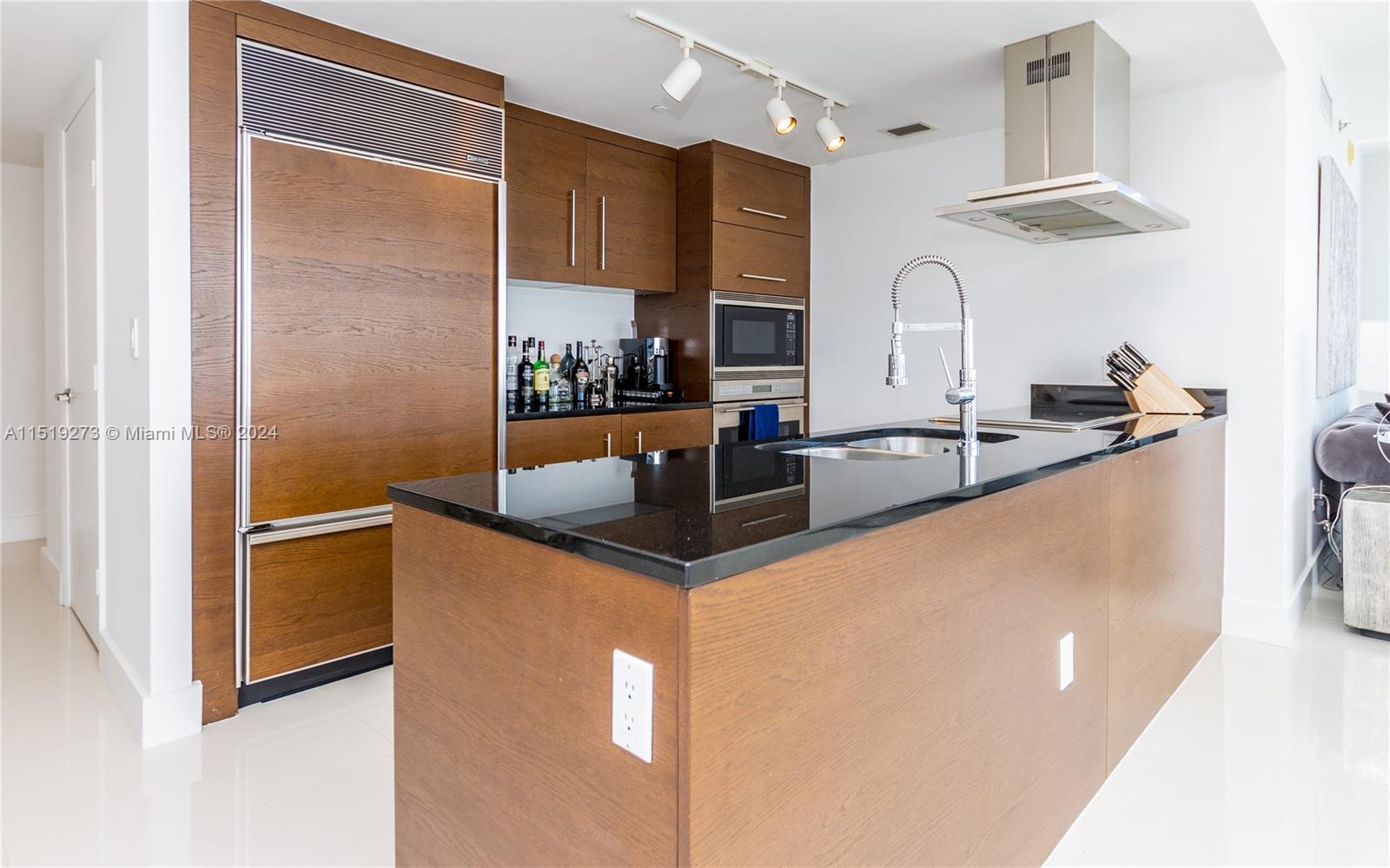 495 Brickell Ave # 4901