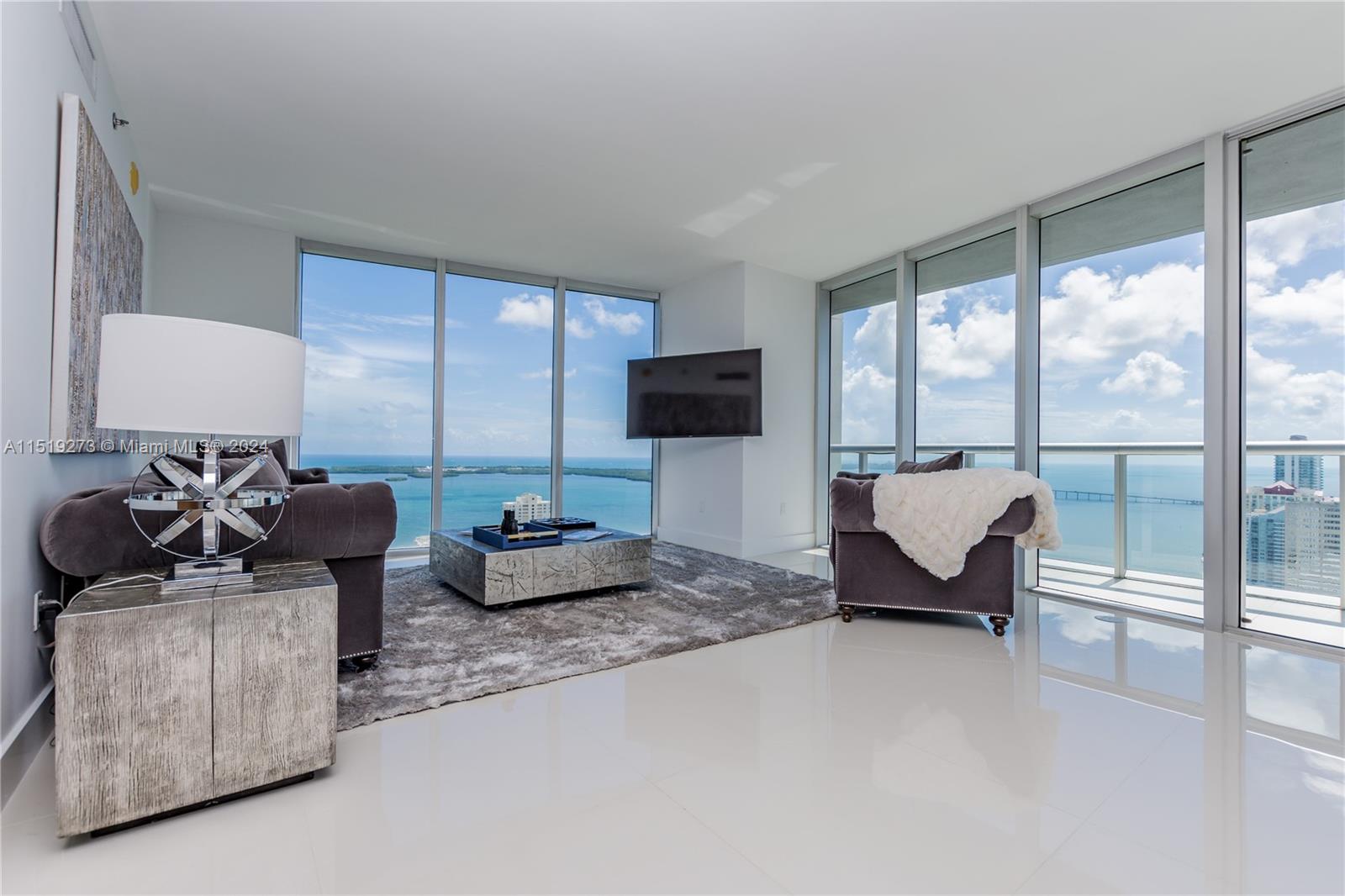 495 Brickell Ave # 4901