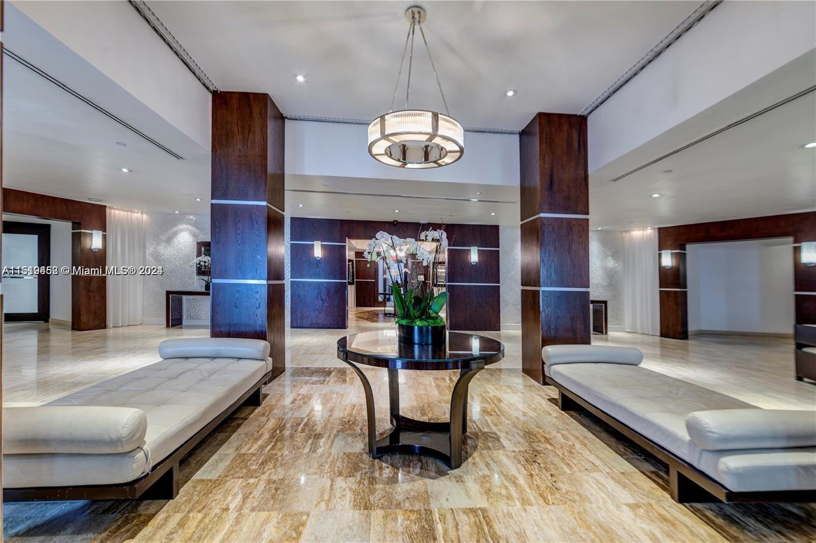 2451 Brickell Ave # 8B