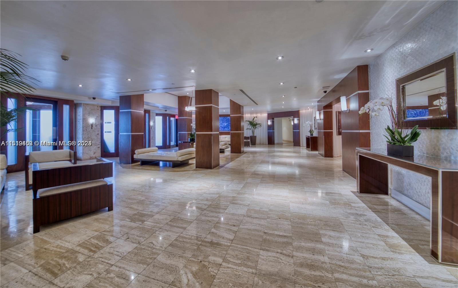 2451 Brickell Ave # 8B
