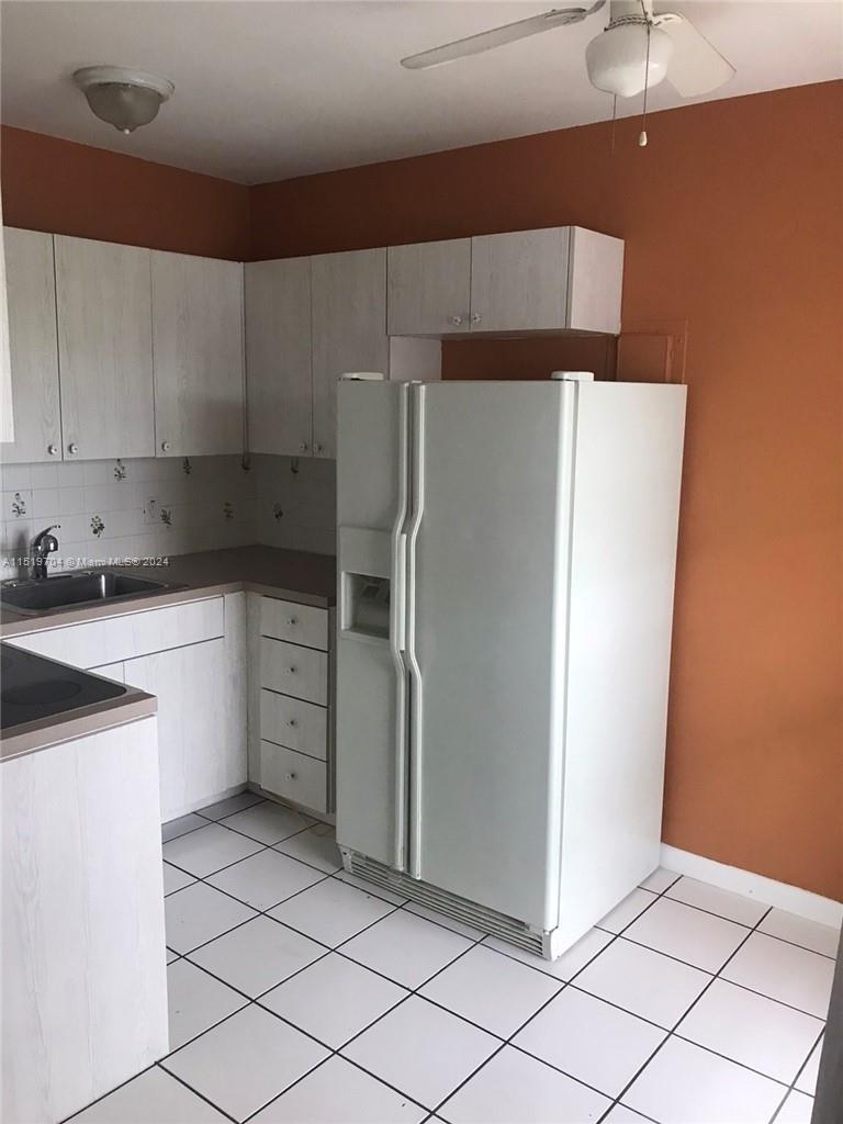 2795 SE 1st Ct # 10