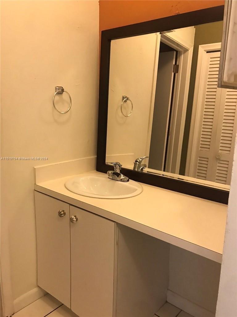2795 SE 1st Ct # 10