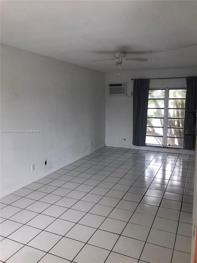 2795 SE 1st Ct # 10