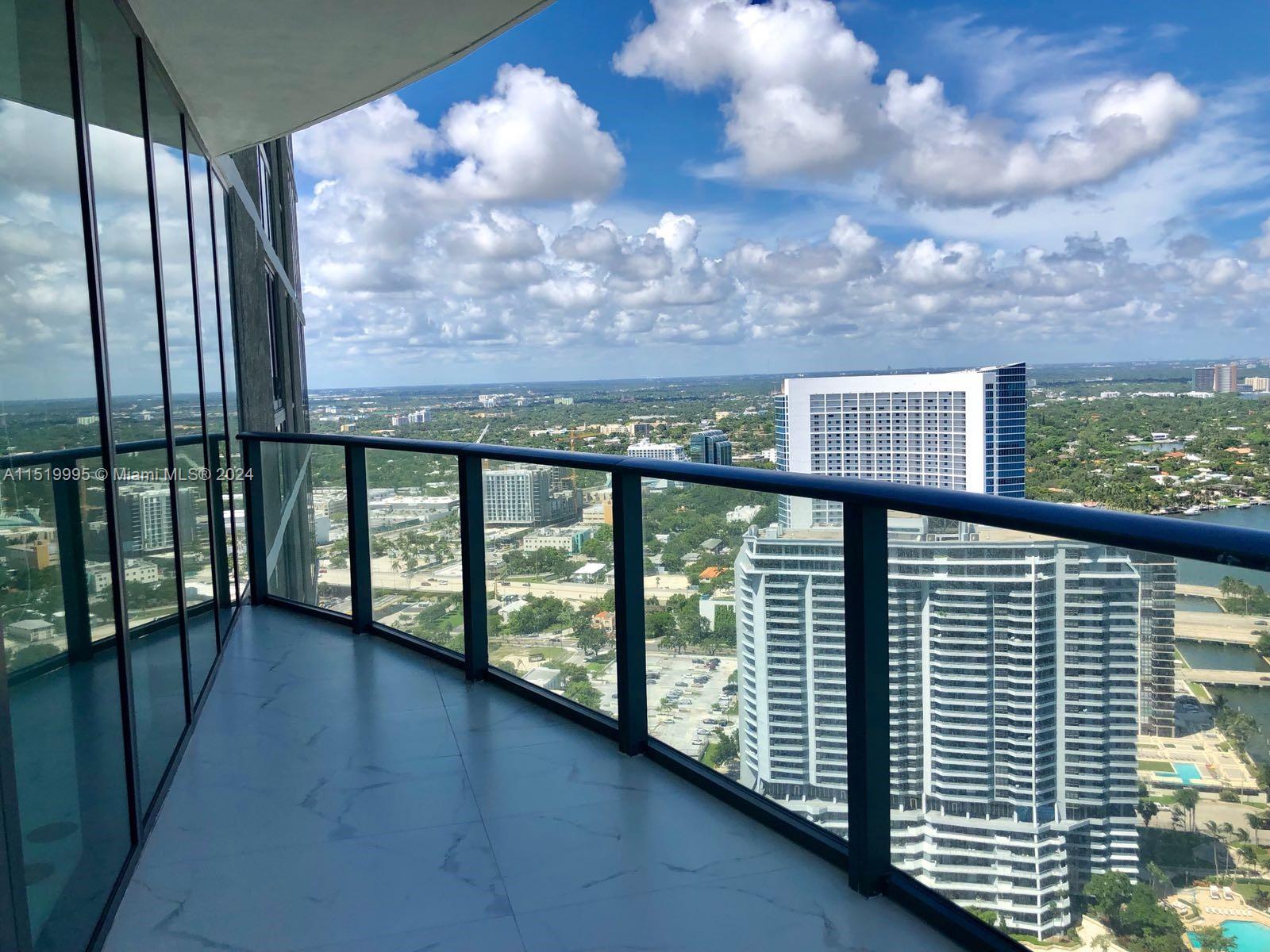 650 NE 32 ST # 4107