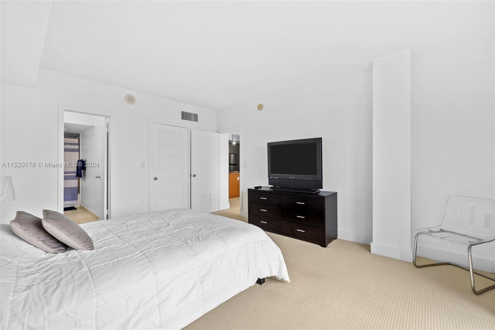 10275 Collins Ave # 428