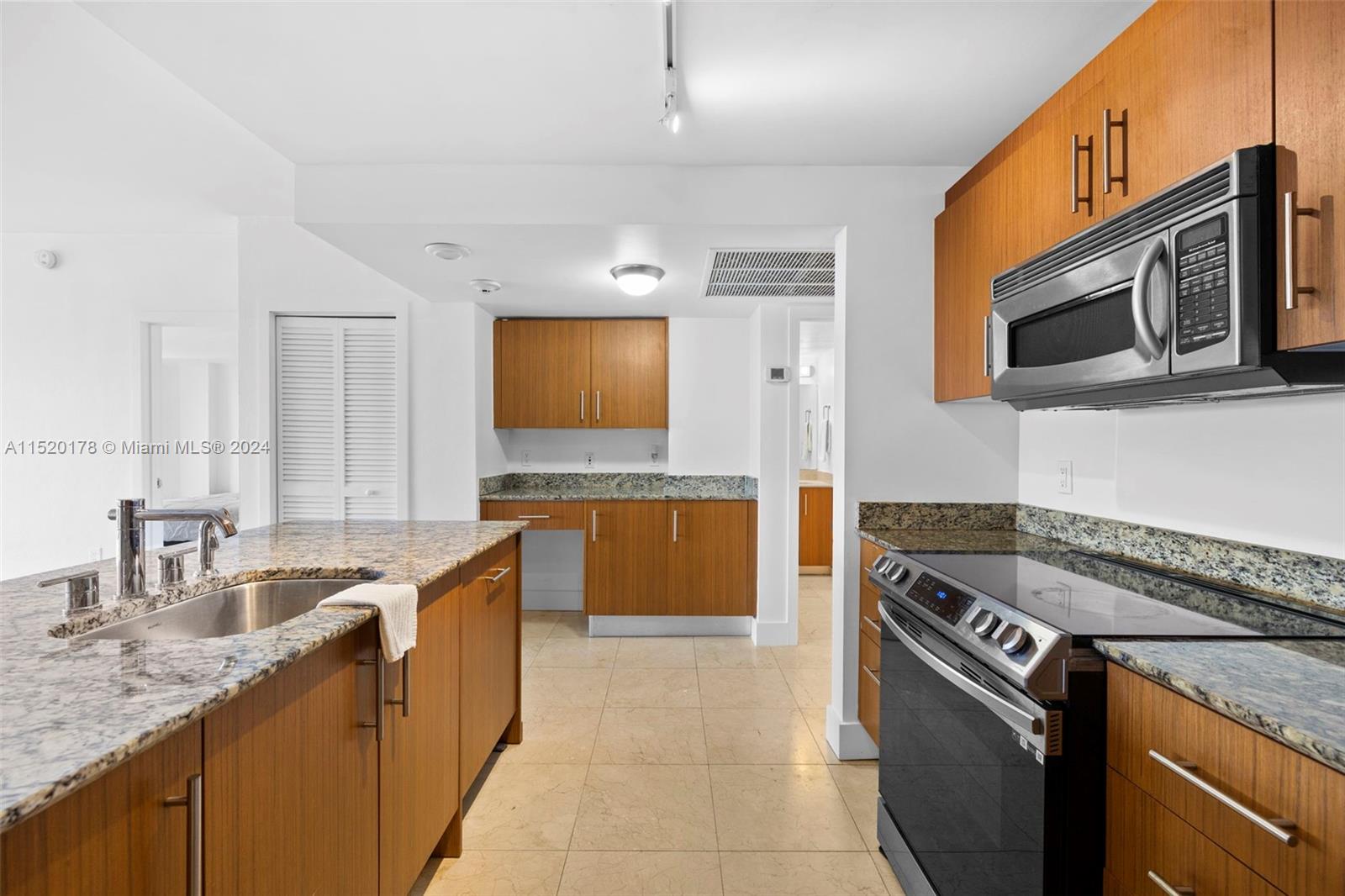 10275 Collins Ave # 428