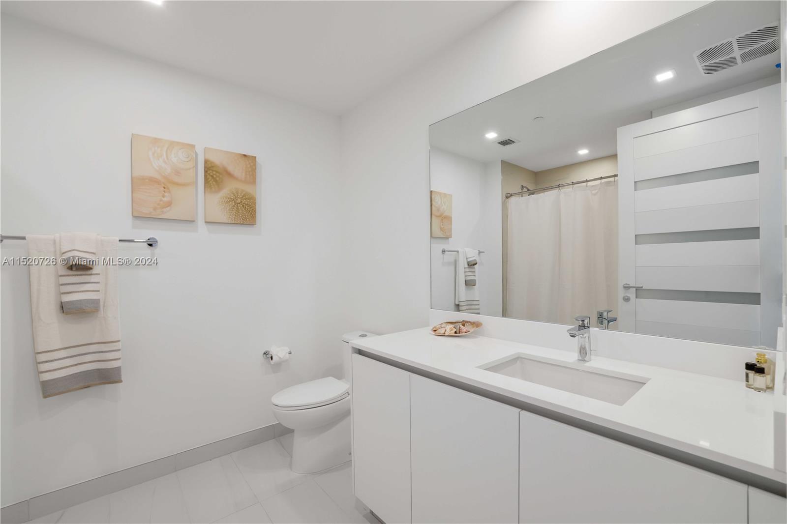 1116 N Ocean Blvd # 803