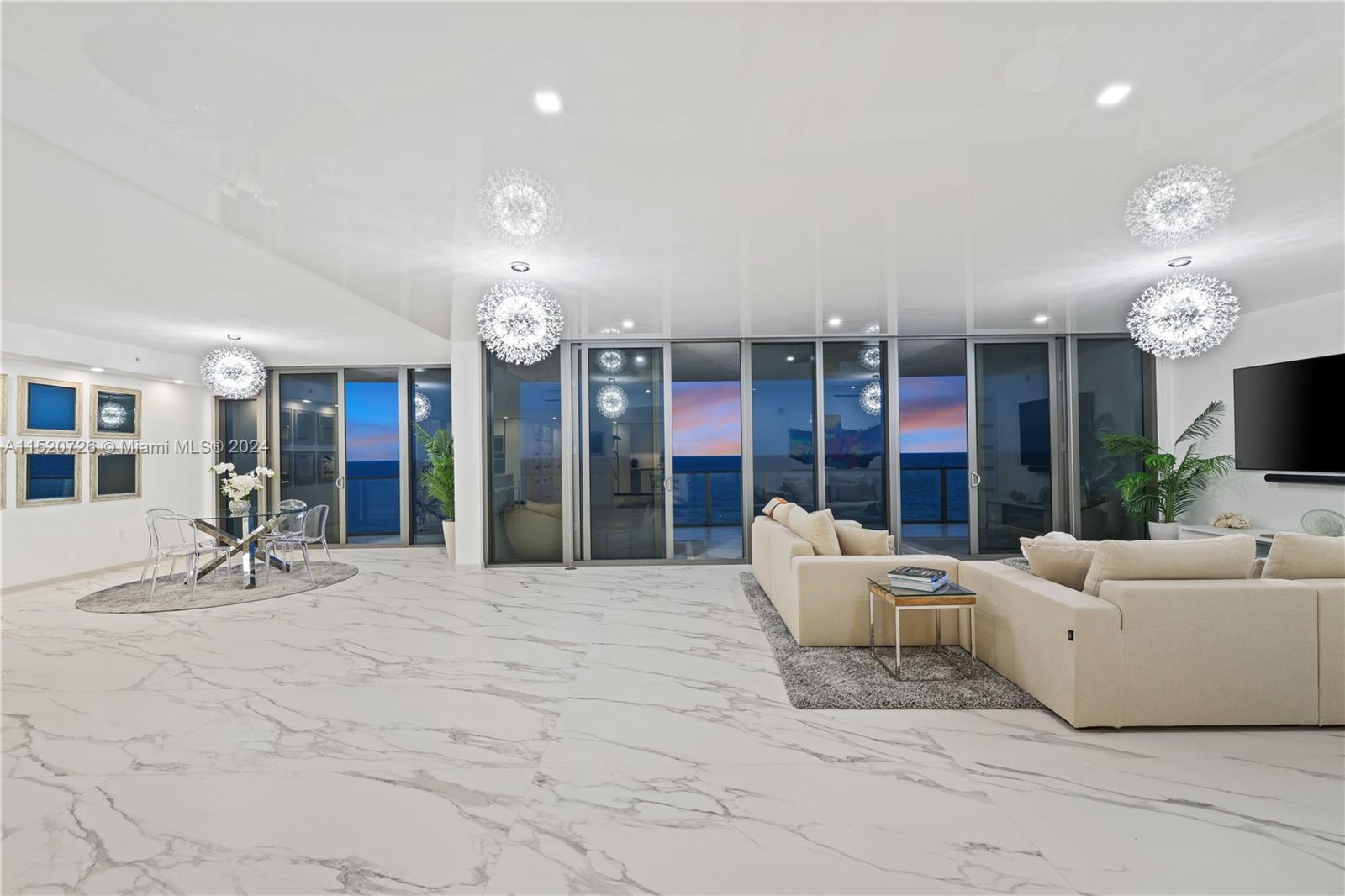 1116 N Ocean Blvd # 803