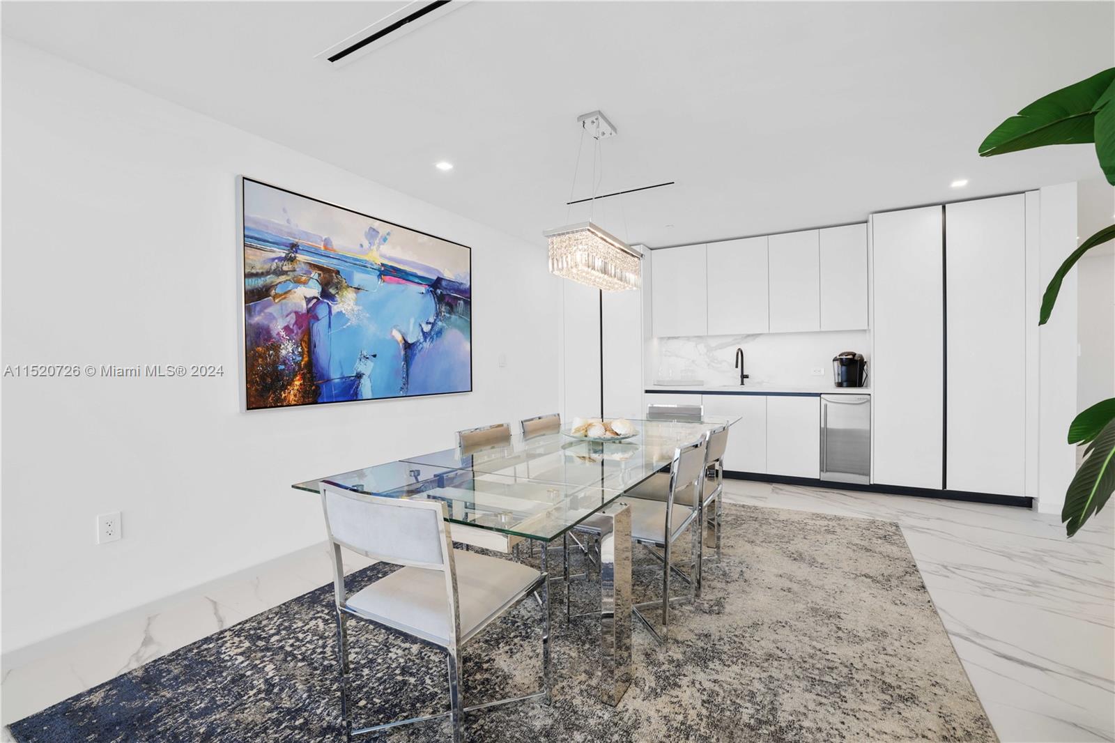 1116 N Ocean Blvd # 803