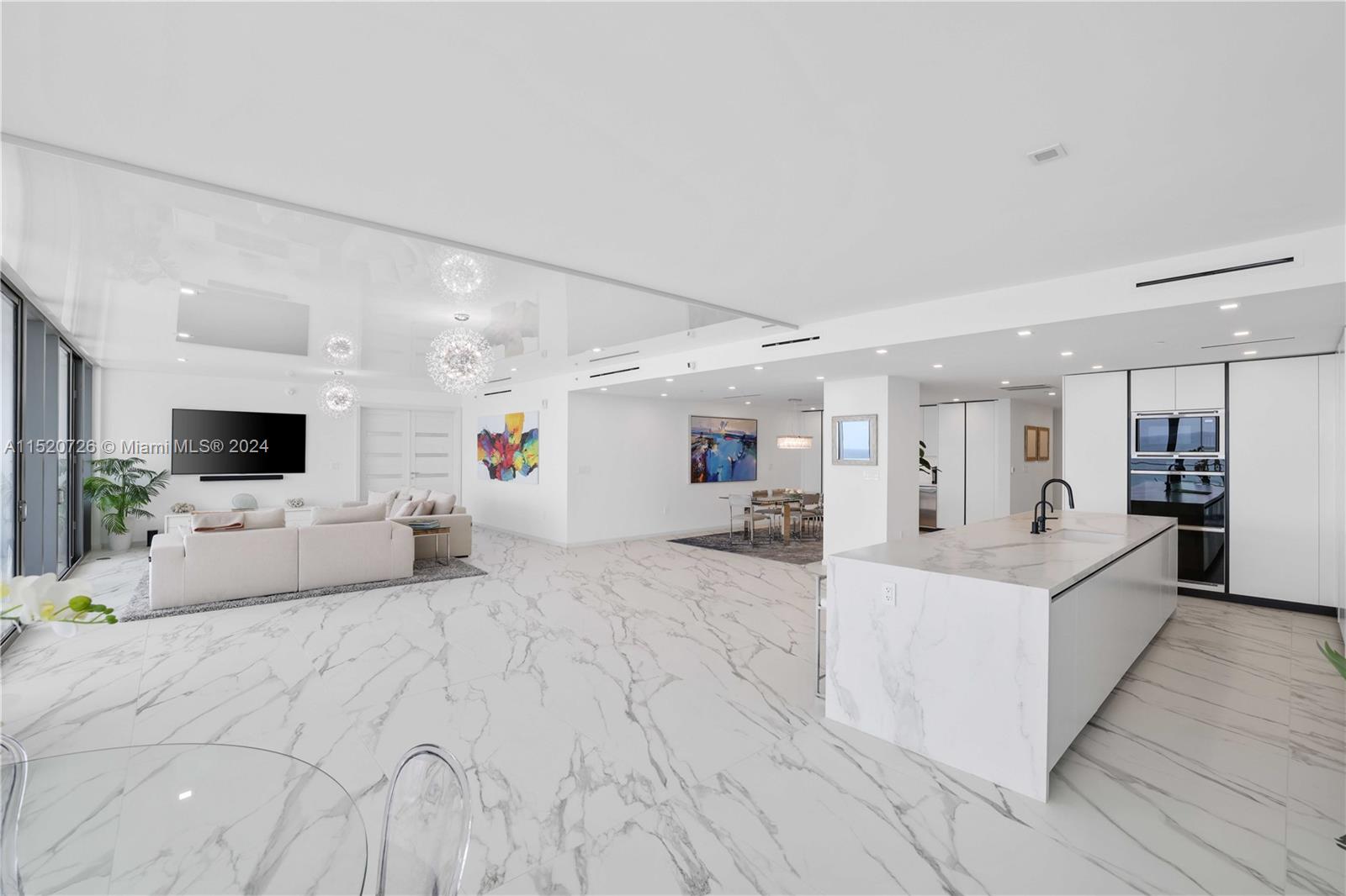 1116 N Ocean Blvd # 803