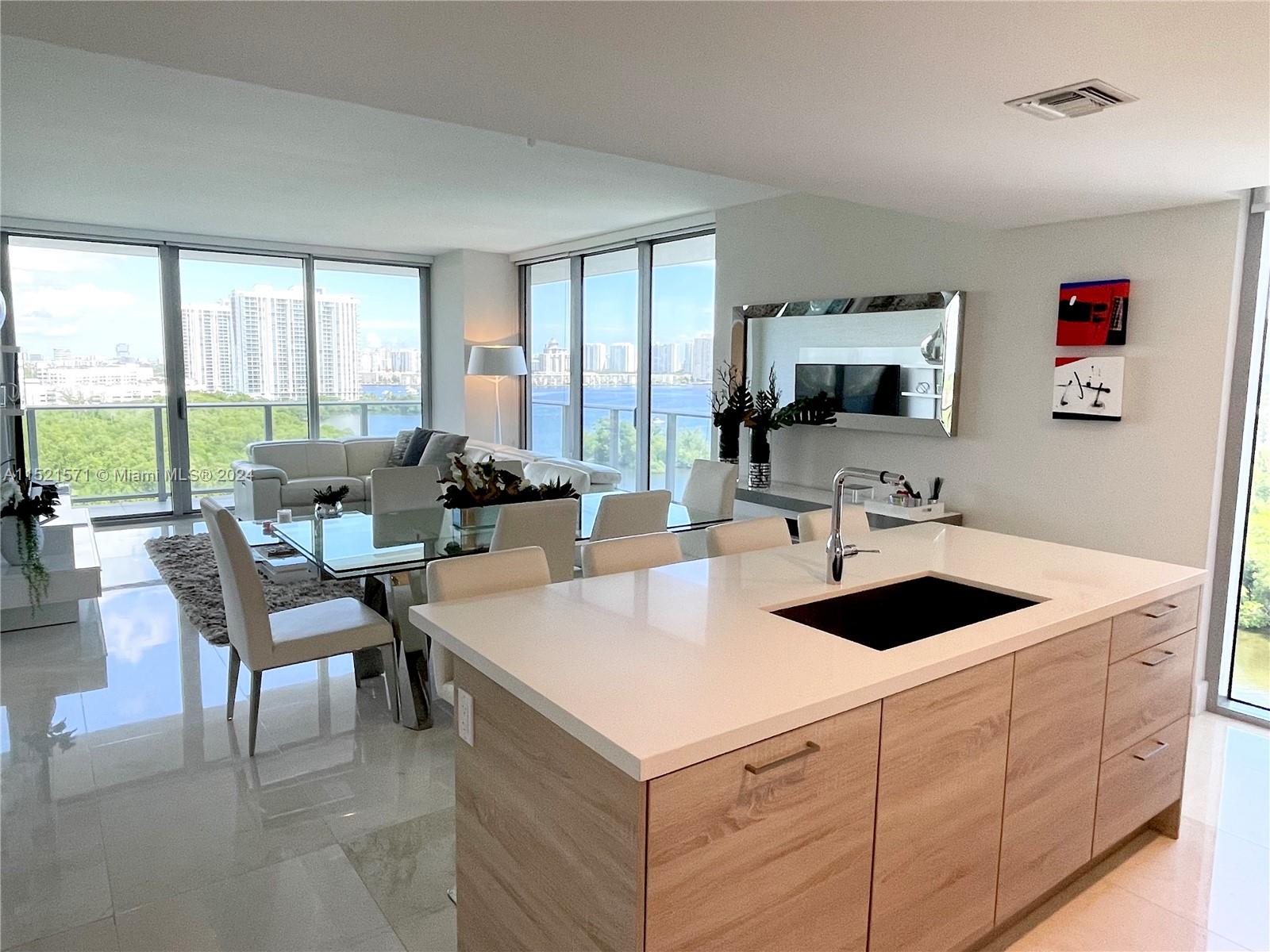 16385 Biscayne Blvd # 1107