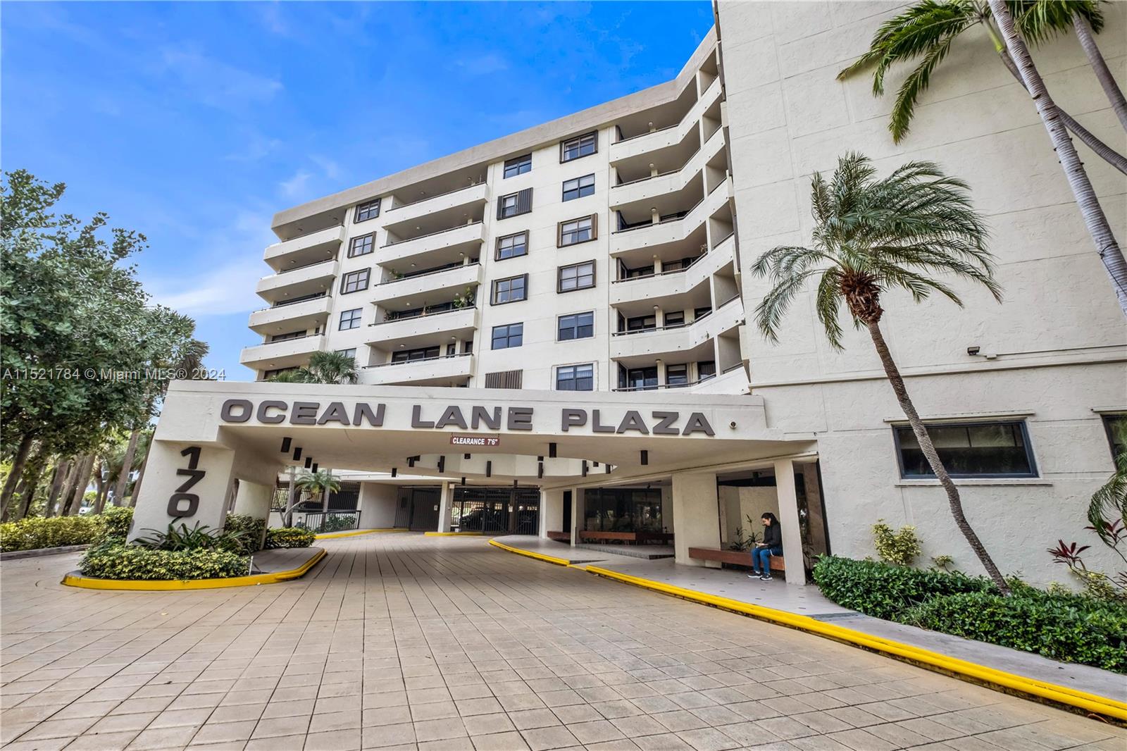170 Ocean Lane Dr # 903