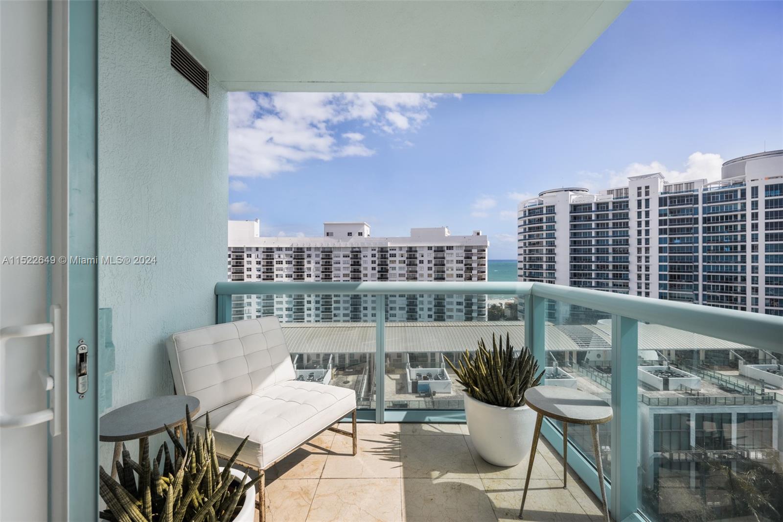 6000 Indian Creek Dr # 15A