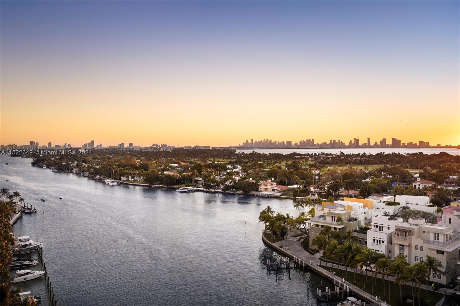 6000 Indian Creek Dr # 15A