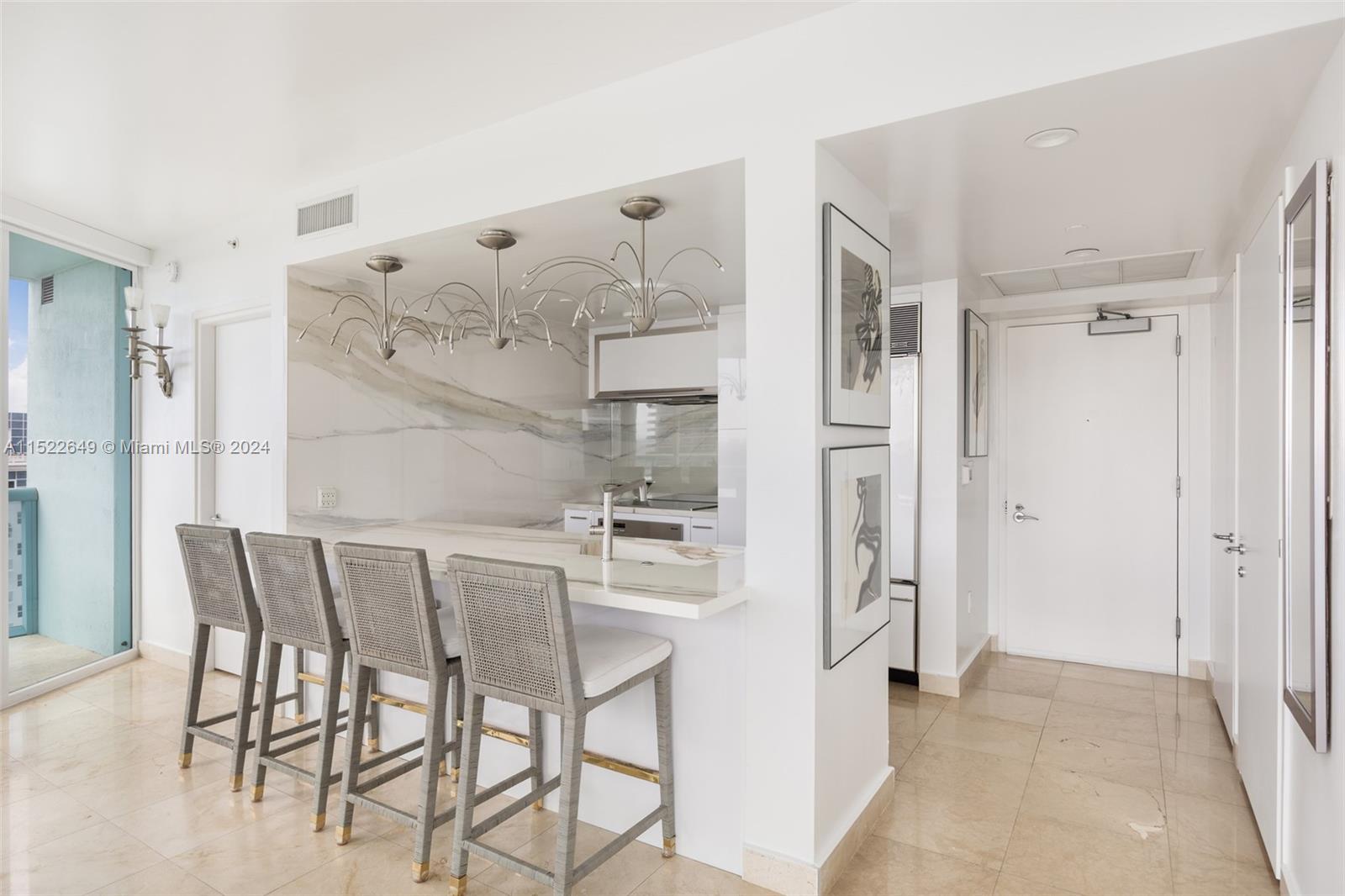 6000 Indian Creek Dr # 15A