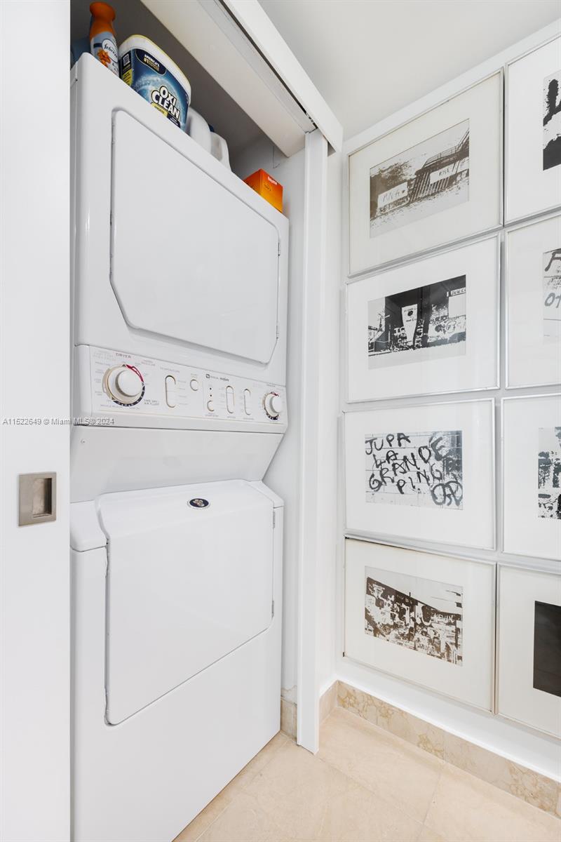 6000 Indian Creek Dr # 15A