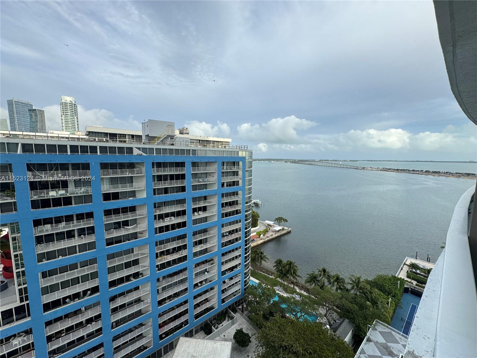 2101 Brickell Ave # 1603