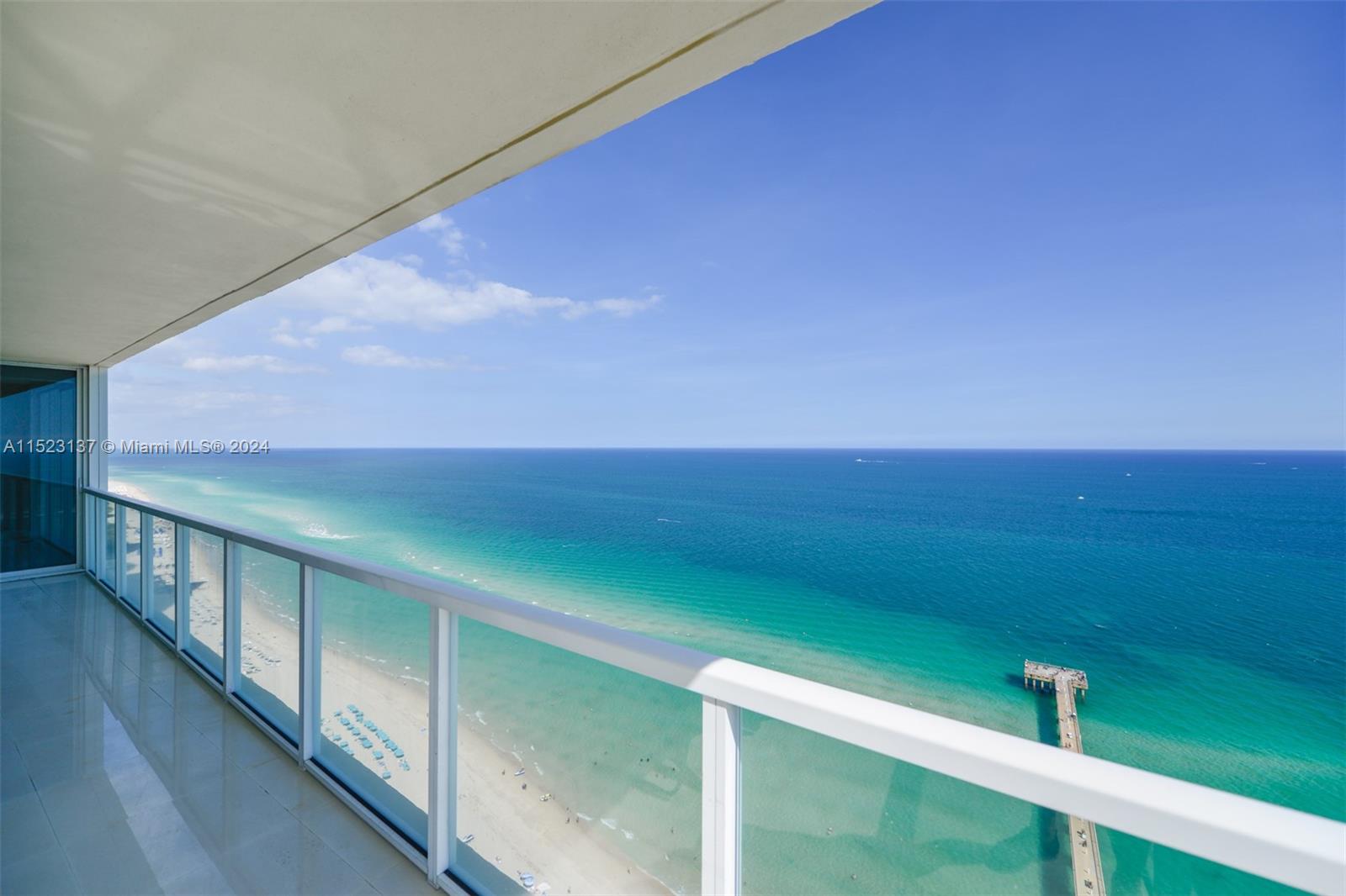 16699 Collins Ave # 3302