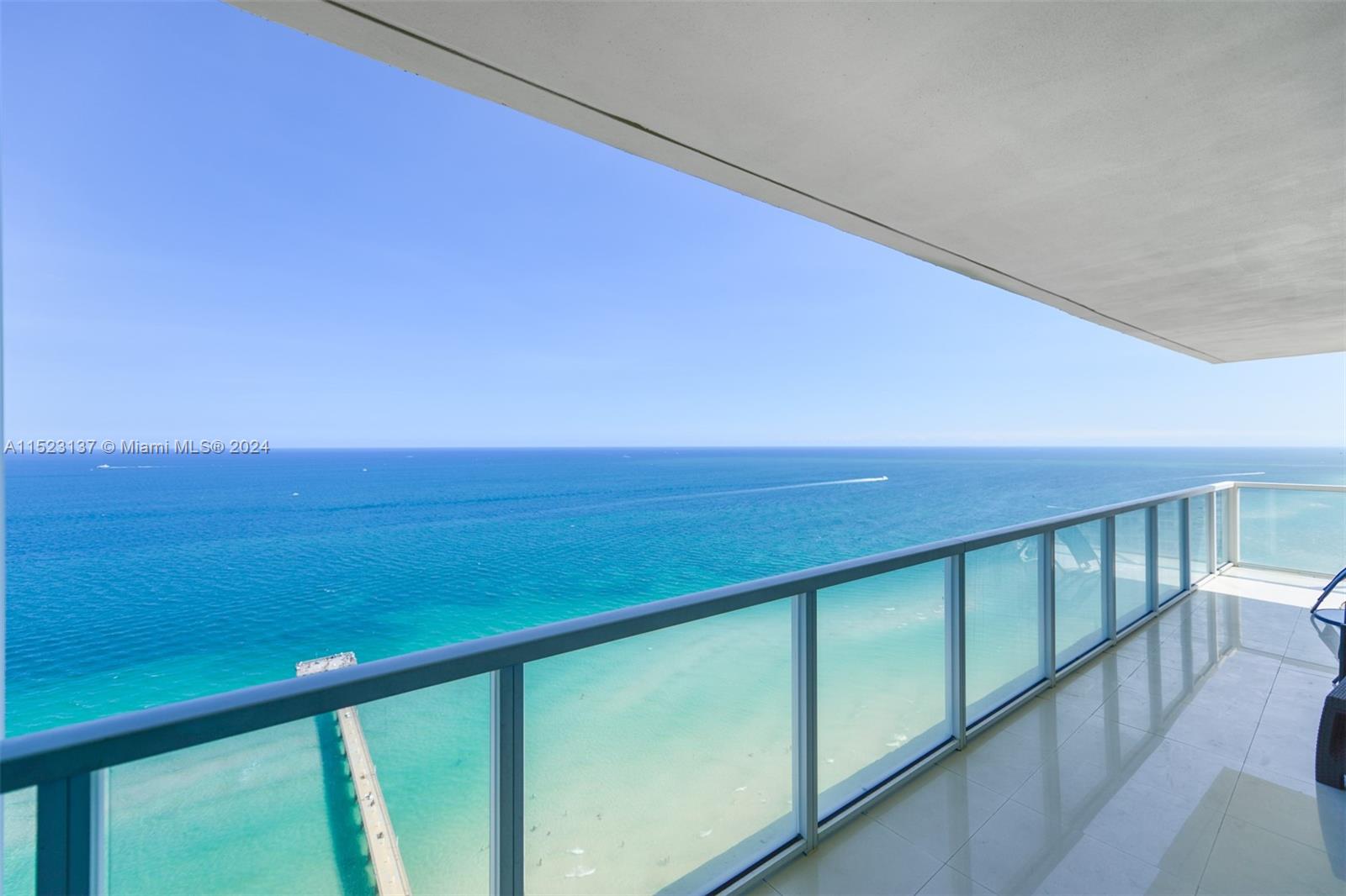 16699 Collins Ave # 3302
