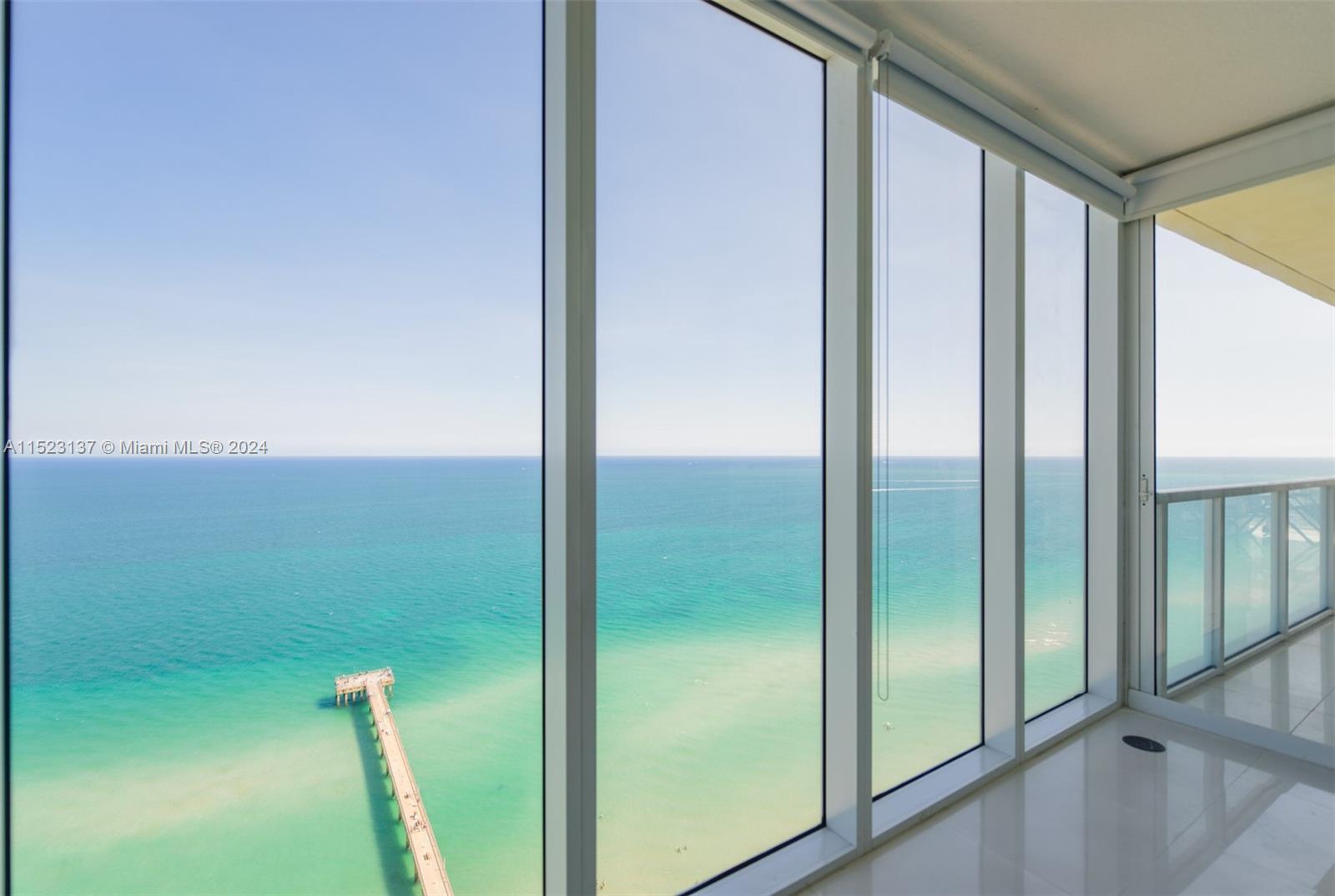 16699 Collins Ave # 3302