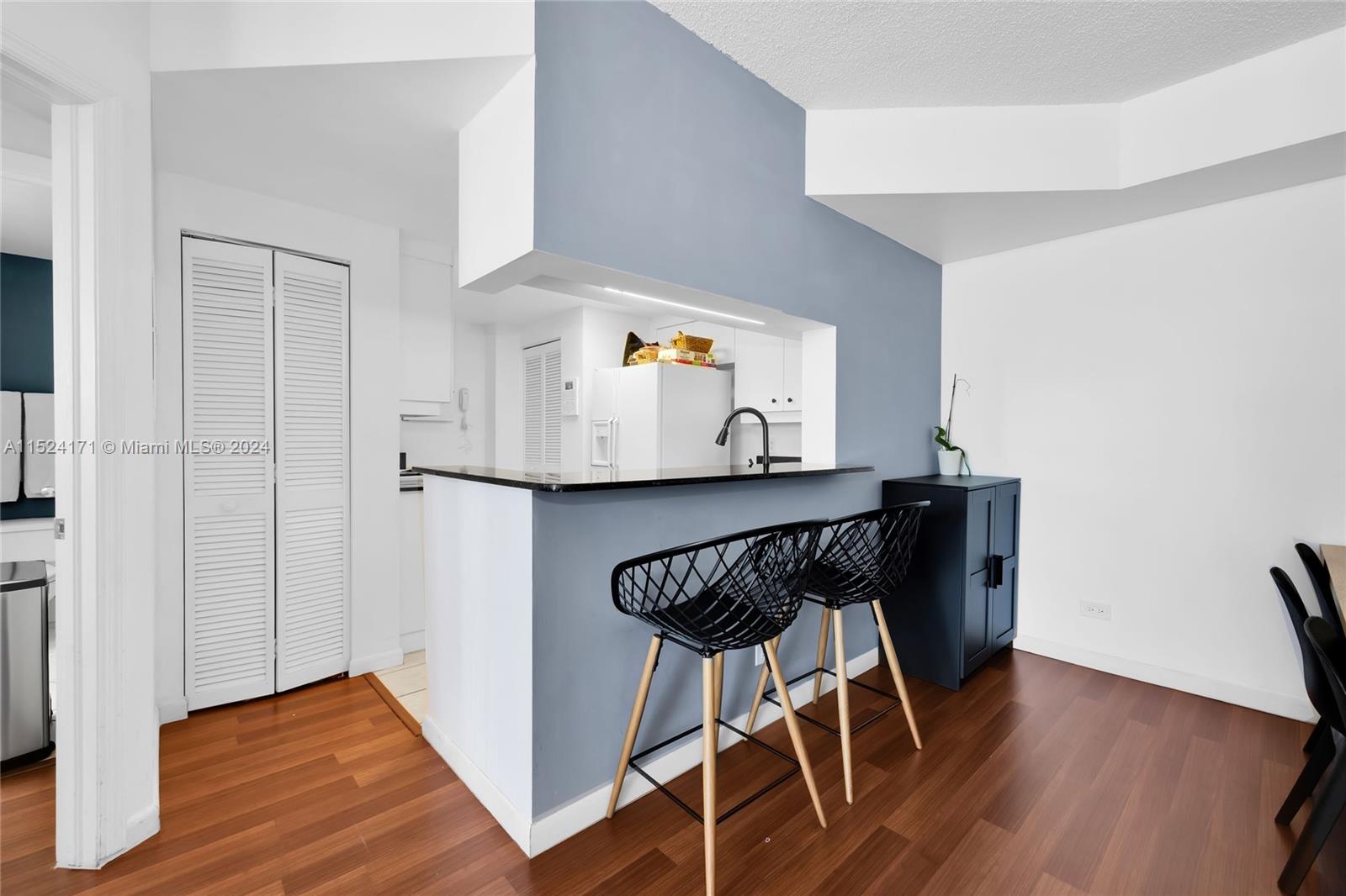 701 Brickell Key Blvd # 1911
