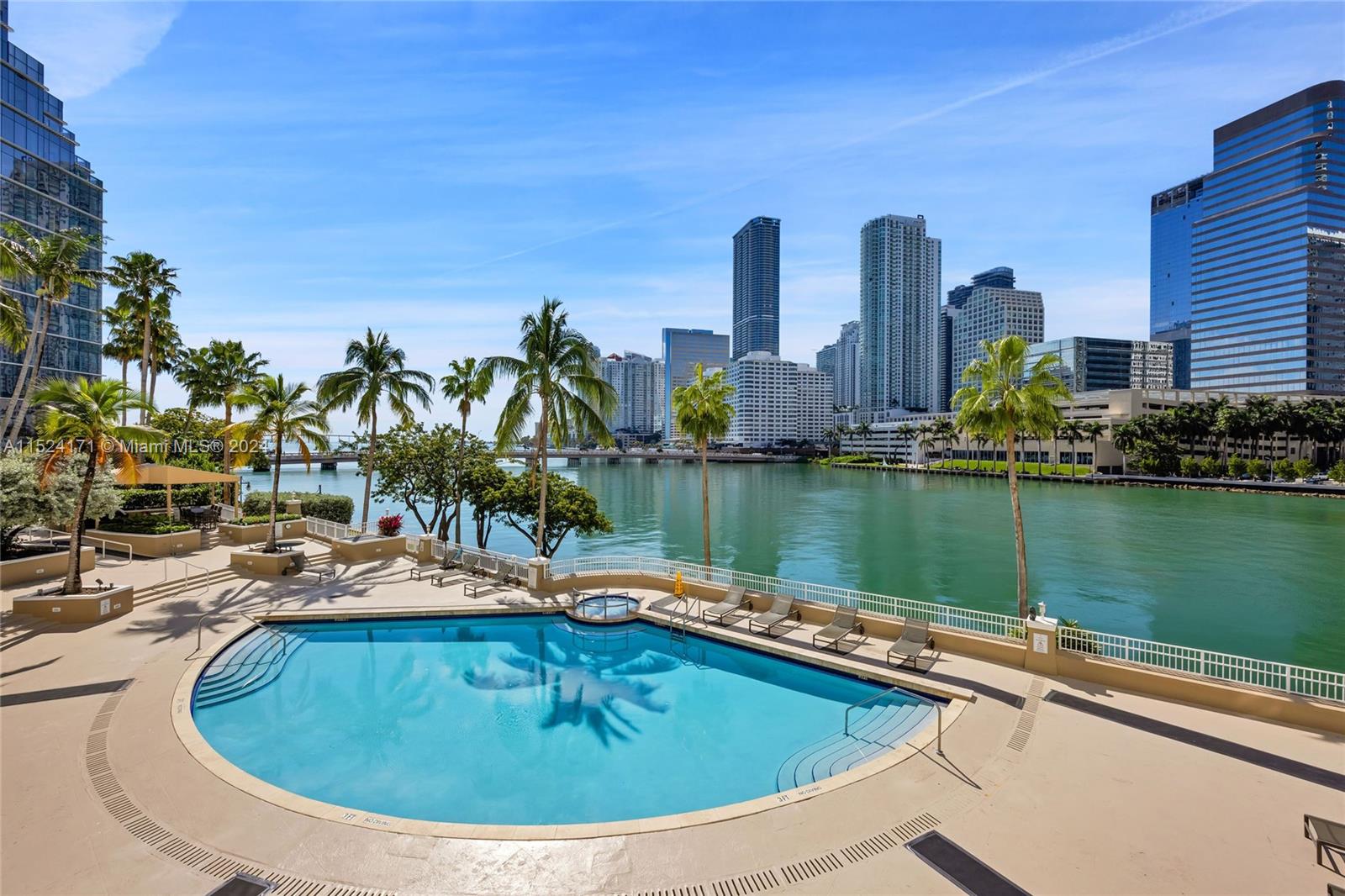 701 Brickell Key Blvd # 1911