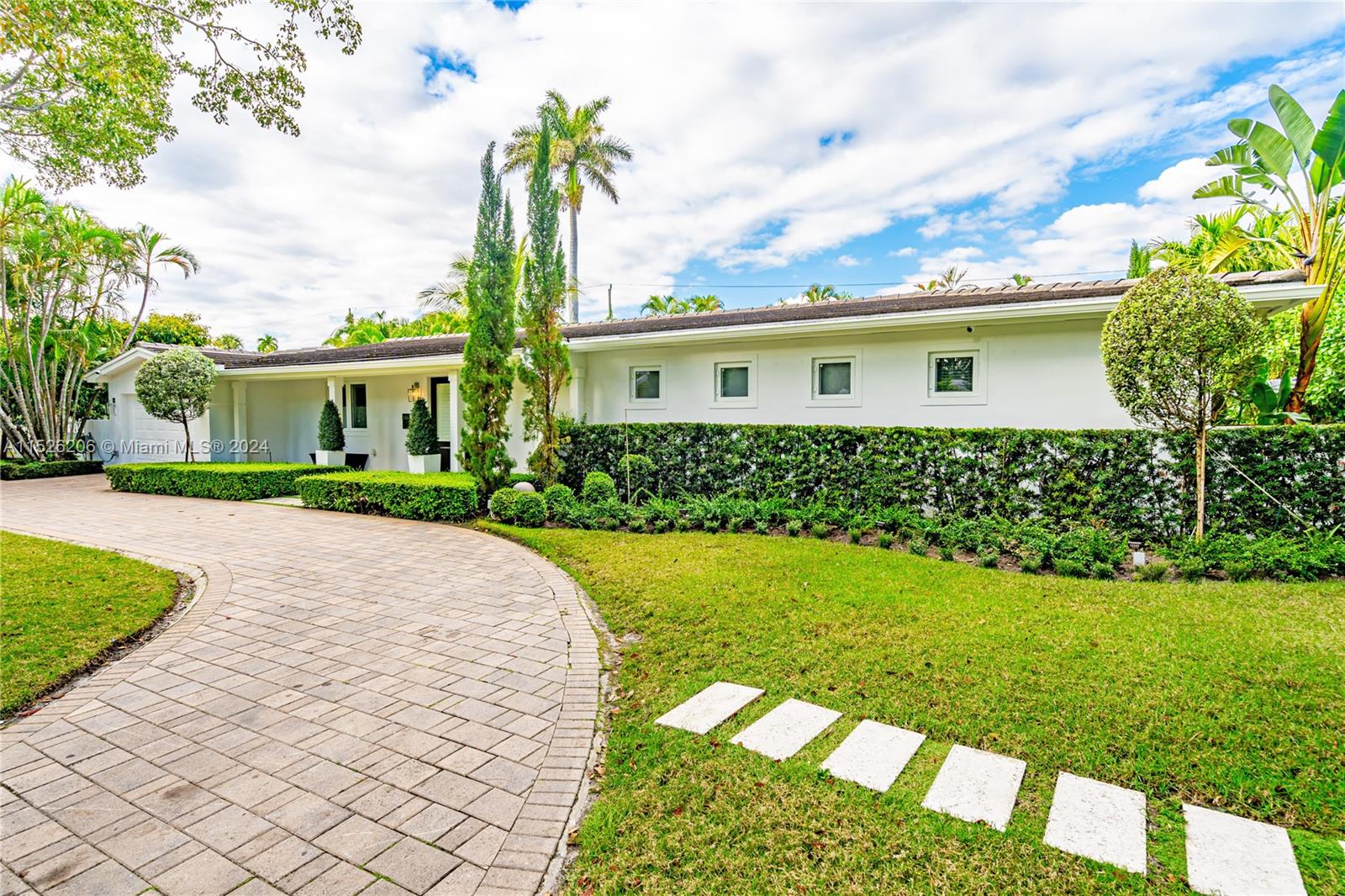 3591 N Prospect Dr