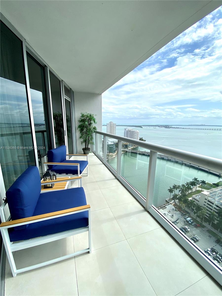495 Brickell Ave # 2909