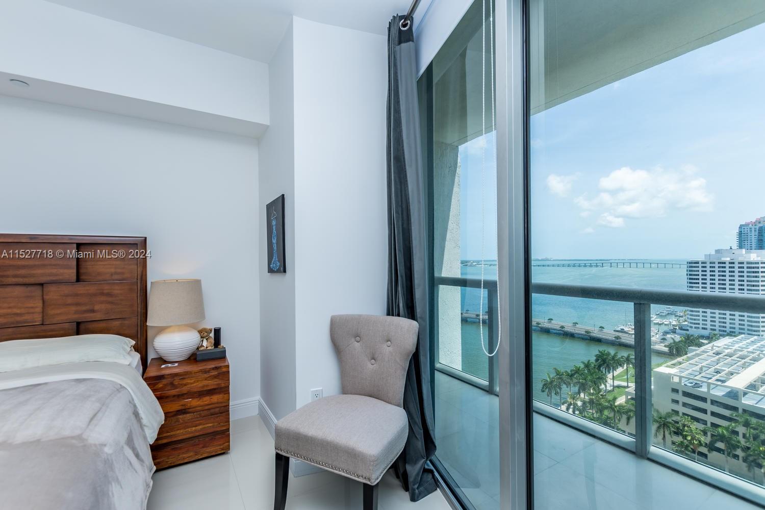 495 Brickell Ave # 1905