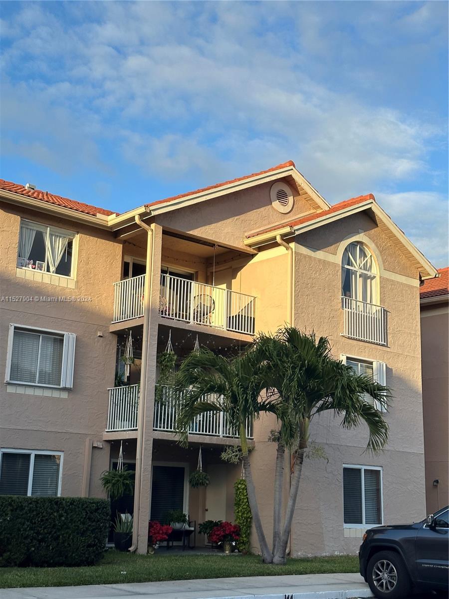 15821 SW 104th Ter # 203