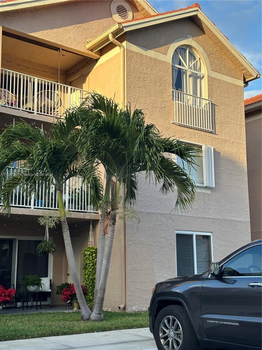 15821 SW 104th Ter # 203