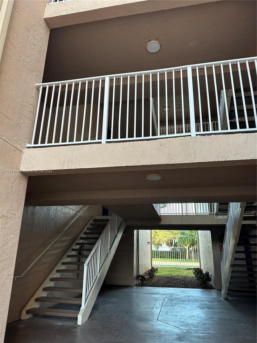 15821 SW 104th Ter # 203