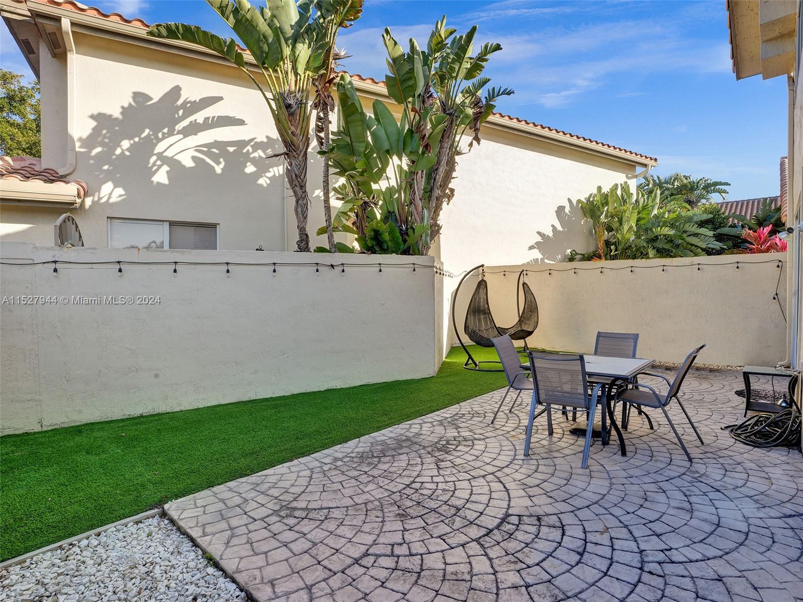 5198 NW 25th Way