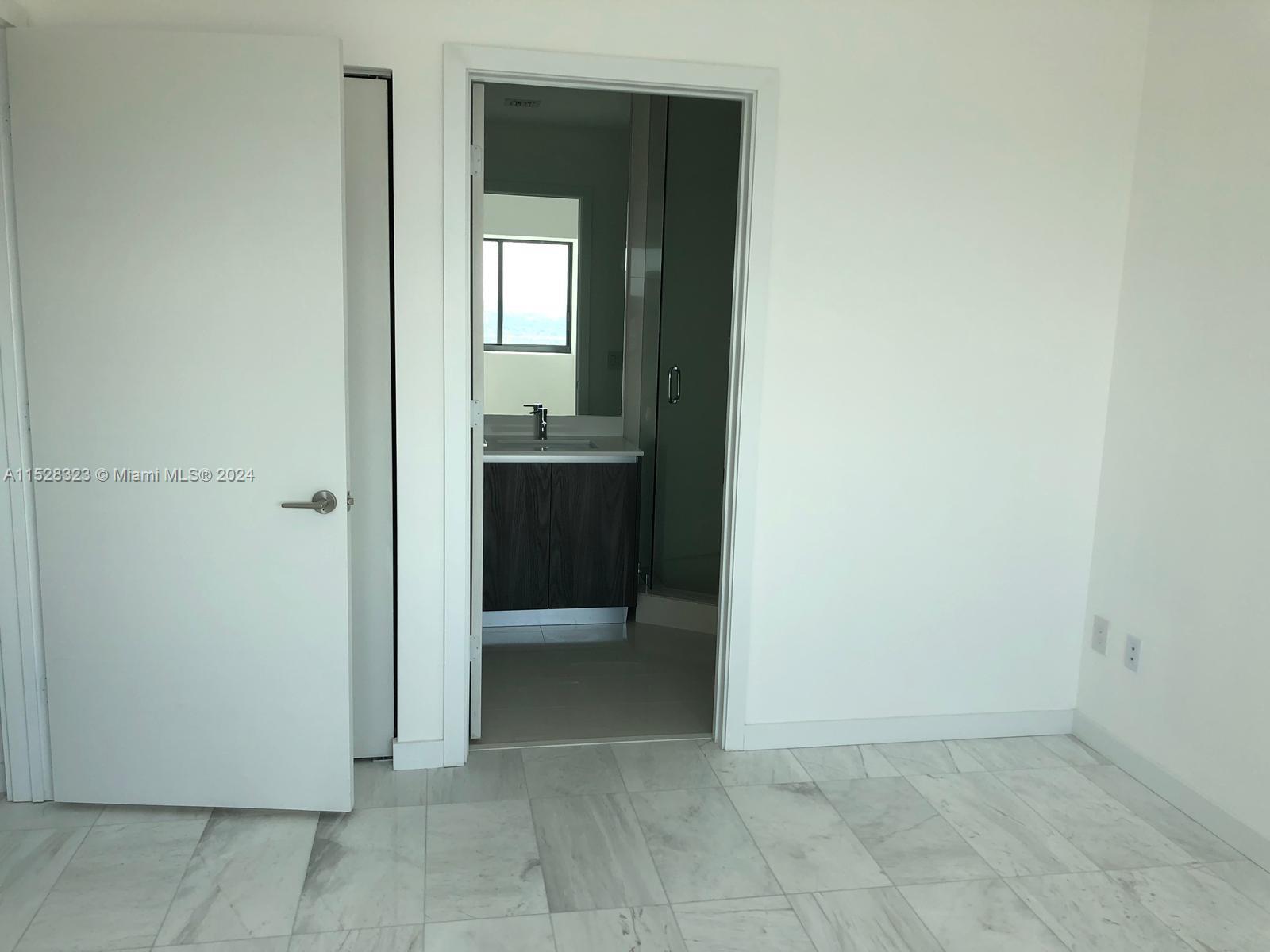 480 NE 31 STREET # 3504