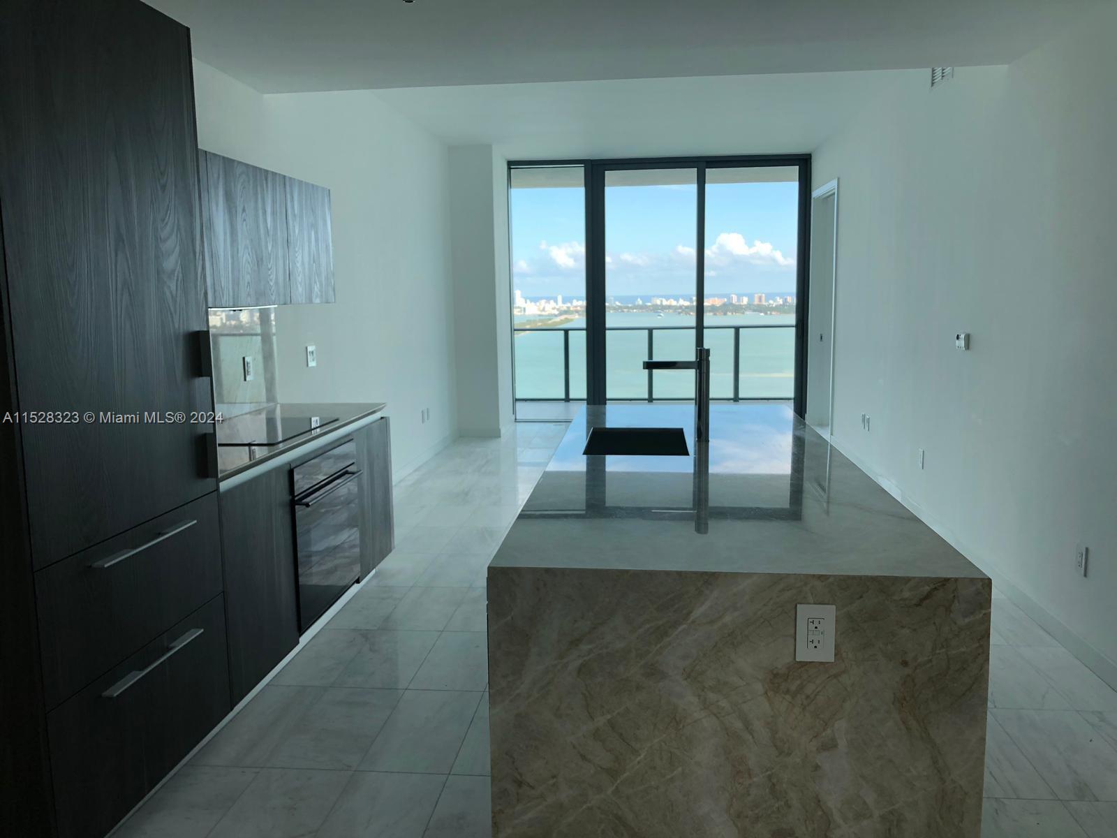 480 NE 31 STREET # 3504